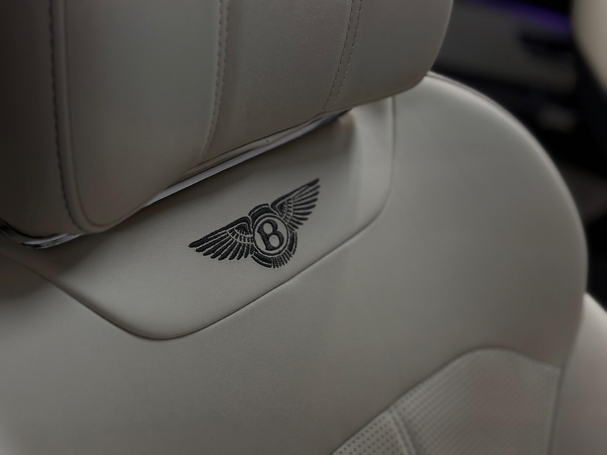 Bentley Bentayga — image 41 of 54