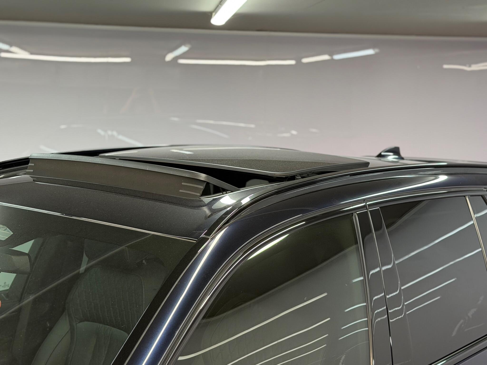 BMW X5 — image 9 of 47