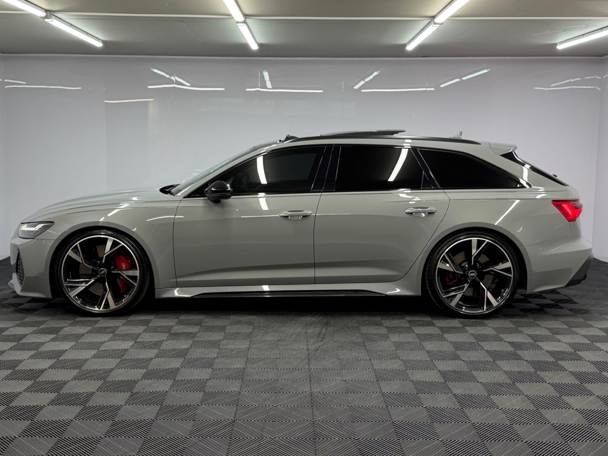 Audi RS6 Avant — image 9 of 51