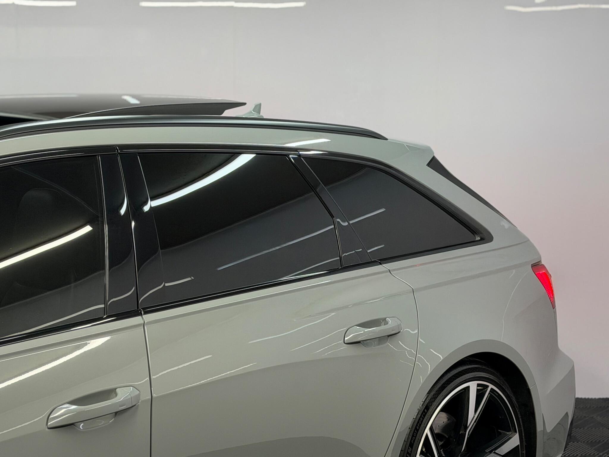 Audi RS6 Avant — image 17 of 51