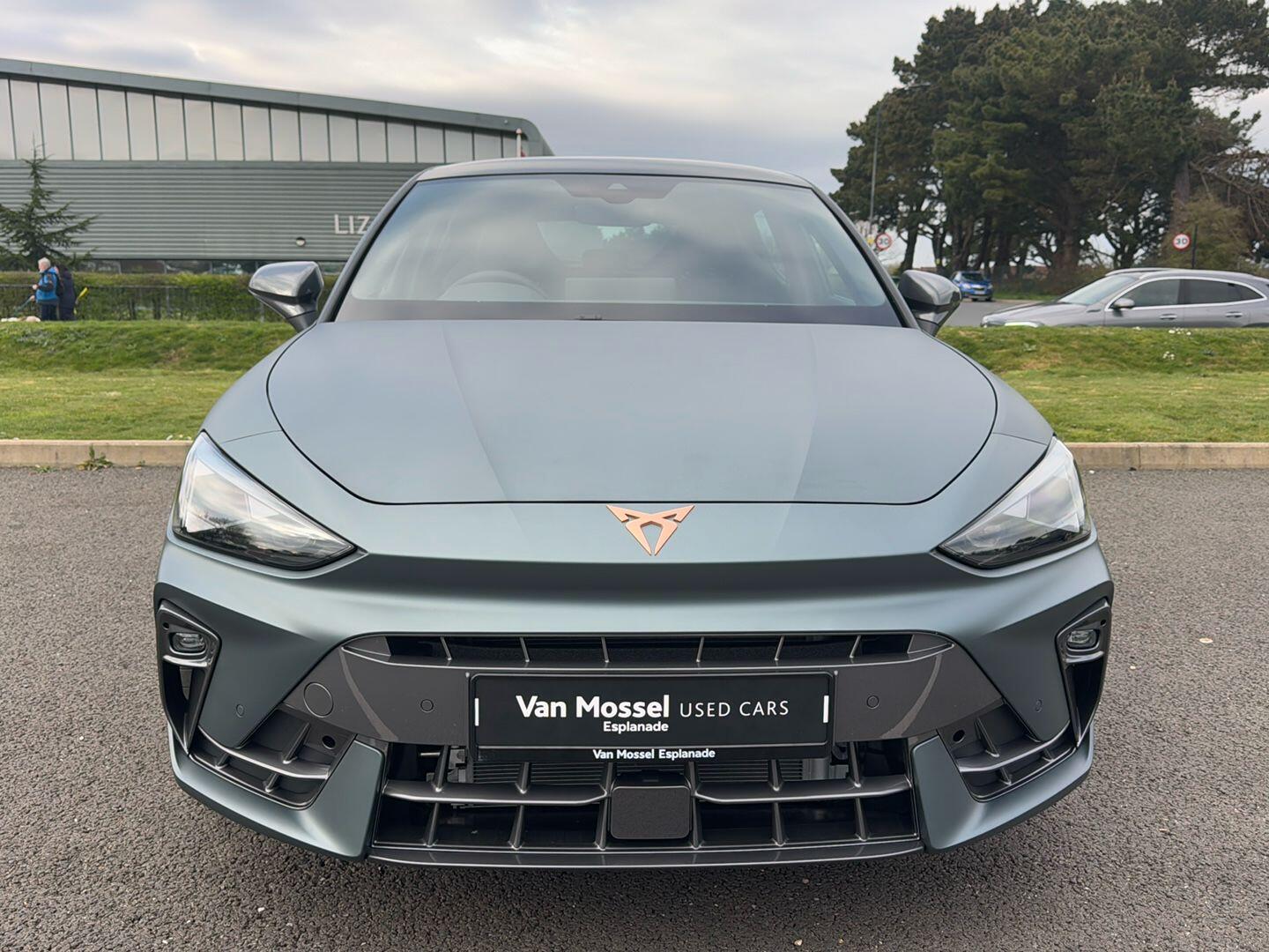 2025 CUPRA Leon 1.5 eHybrid 25.8kWh VZ First Edition Hatchback 5dr Petrol Plug-in Hybrid DSG Euro 6 (s/s) (272 ps)