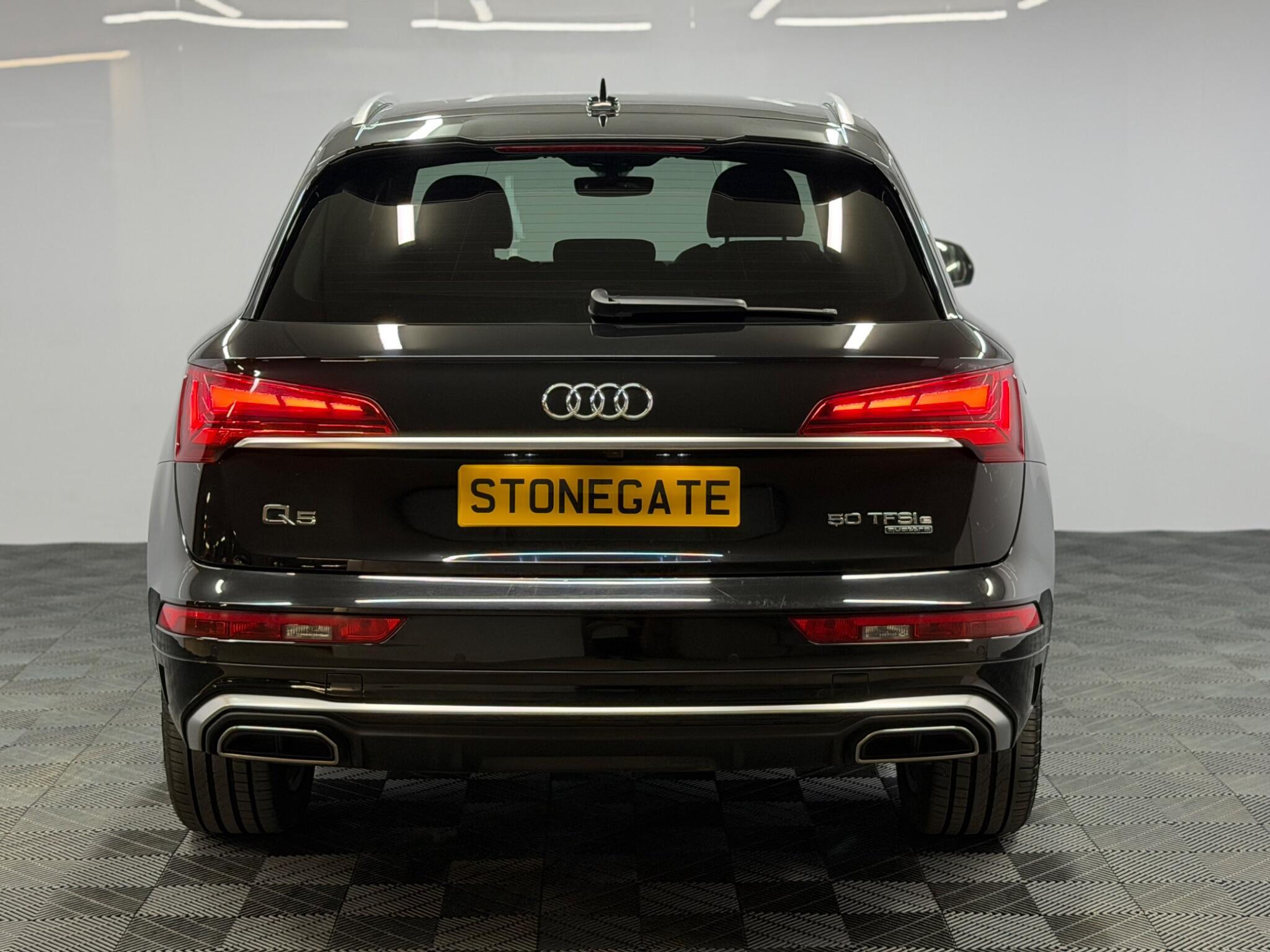 Audi Q5 — image 8 of 31