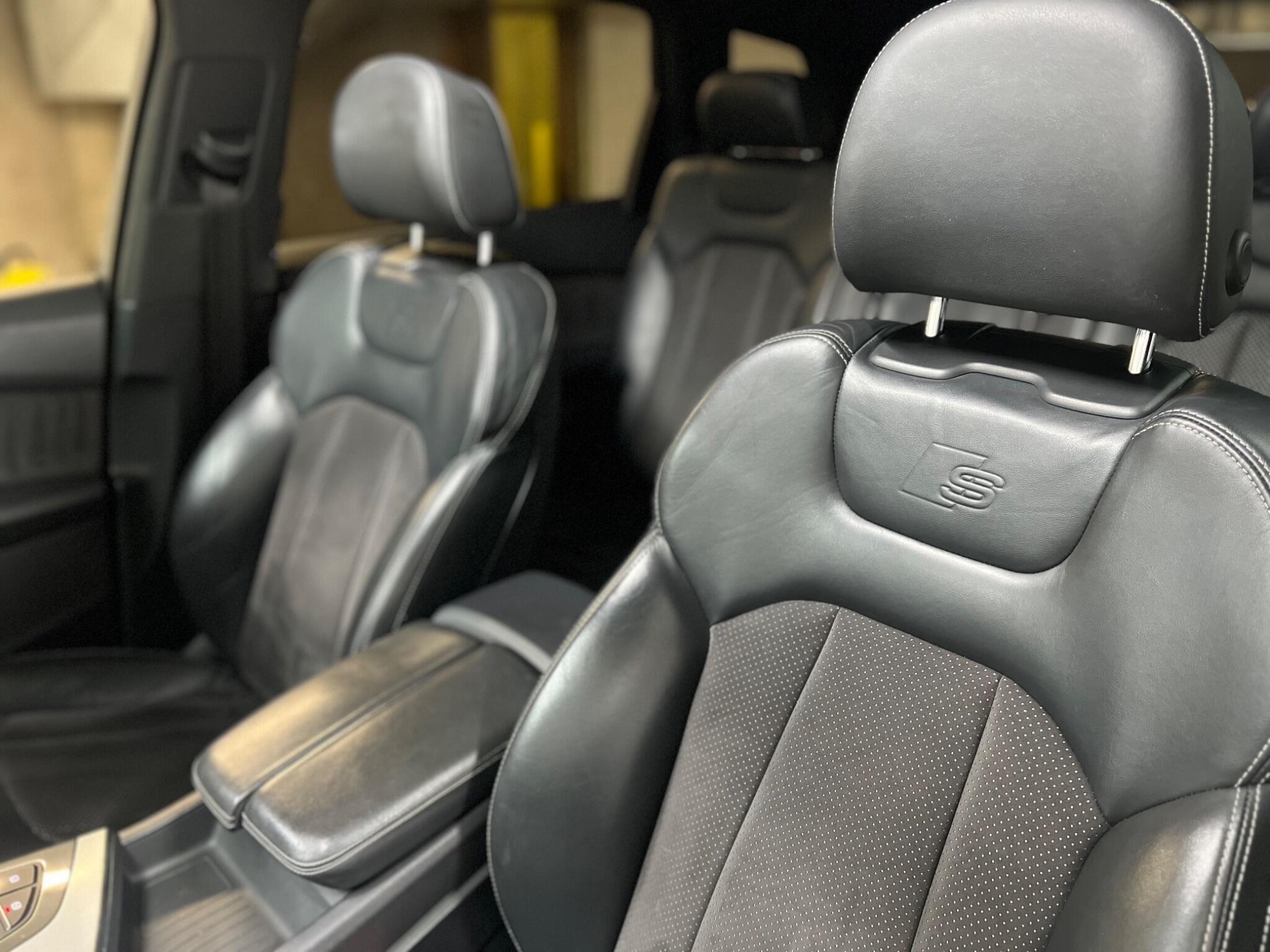 Audi Q7 — image 34 of 39