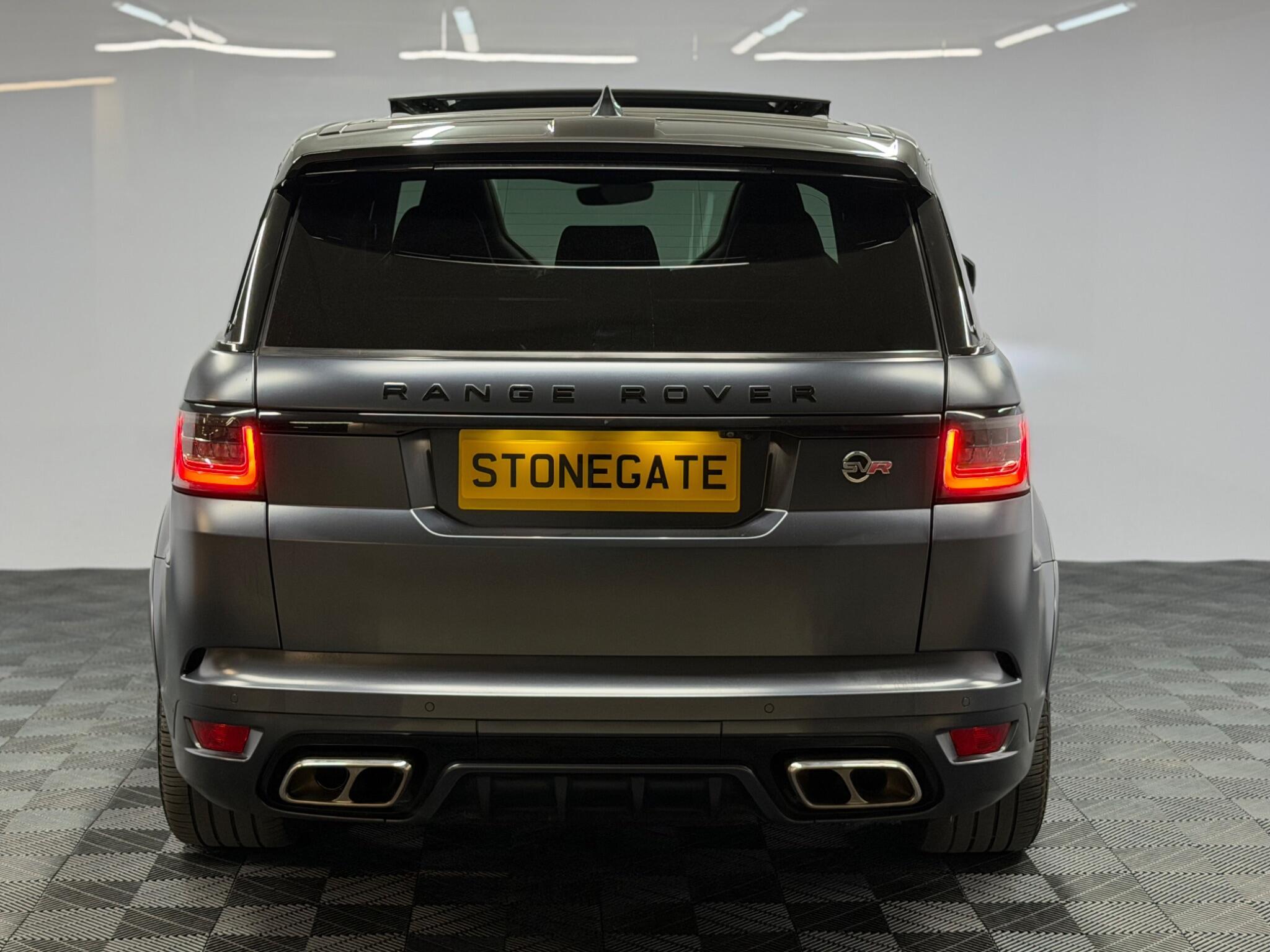 Land Rover Range Rover Sport — image 8 of 37