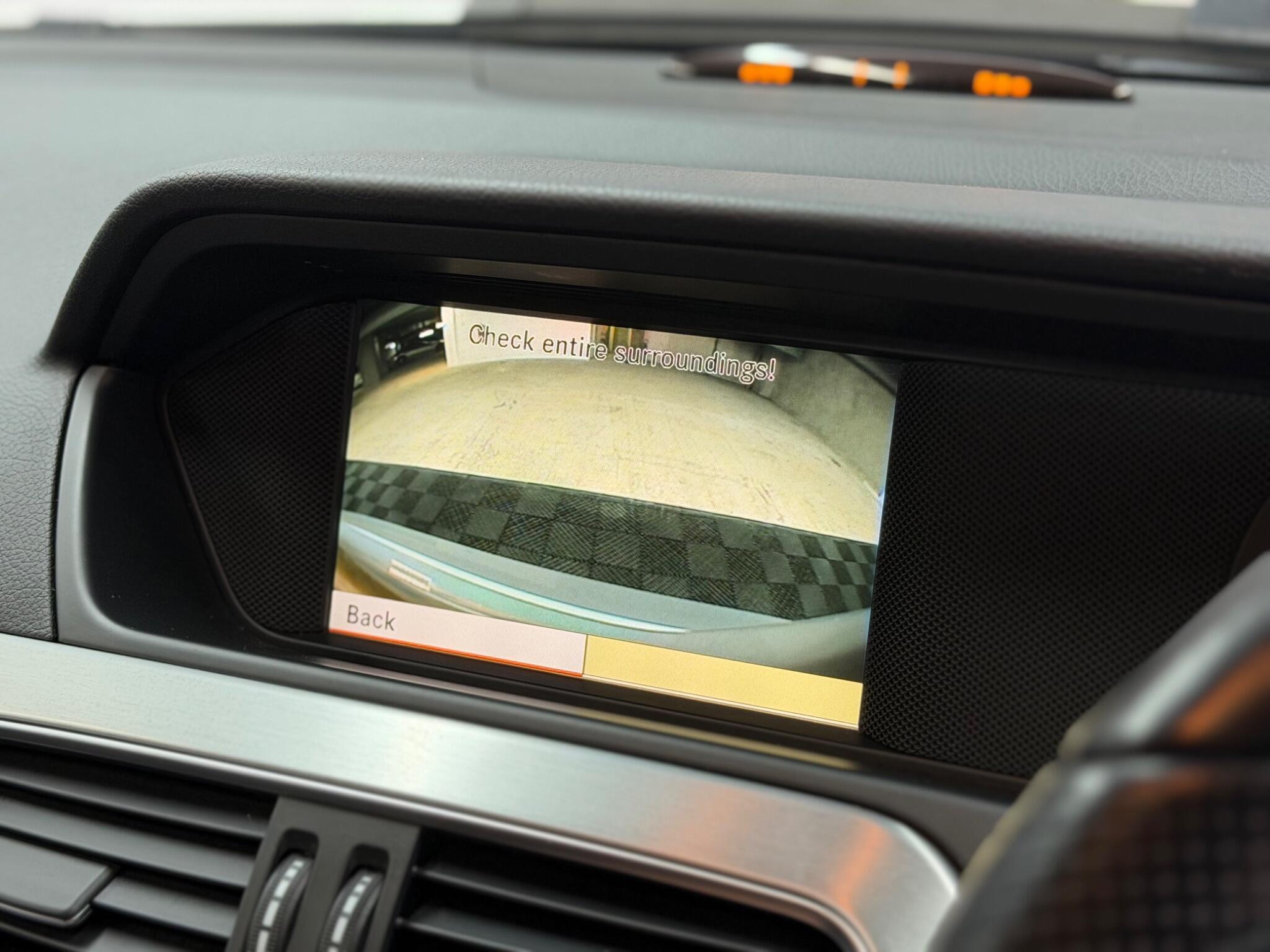 Mercedes-Benz C Class — image 25 of 32