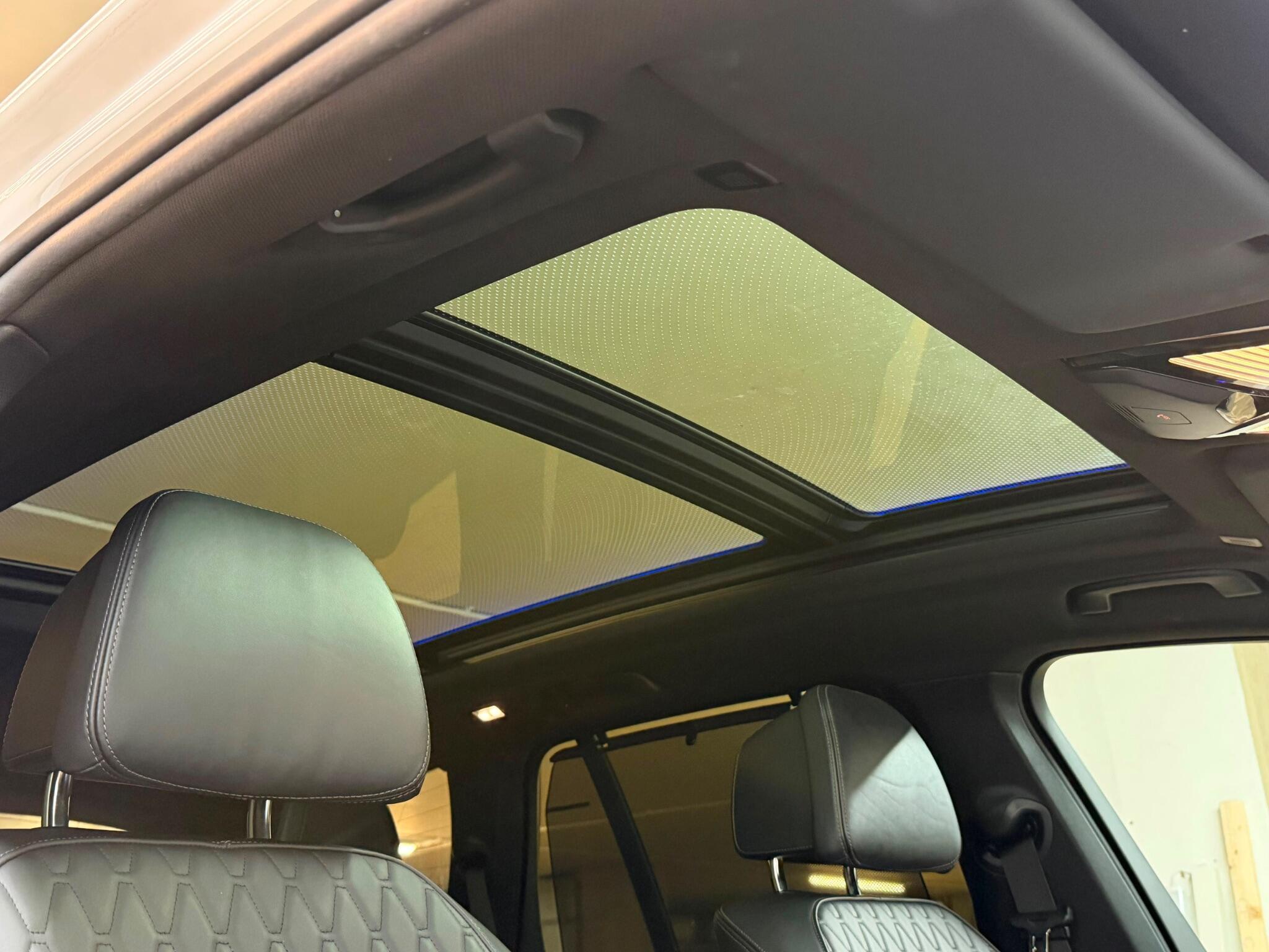 BMW X5 — image 24 of 30