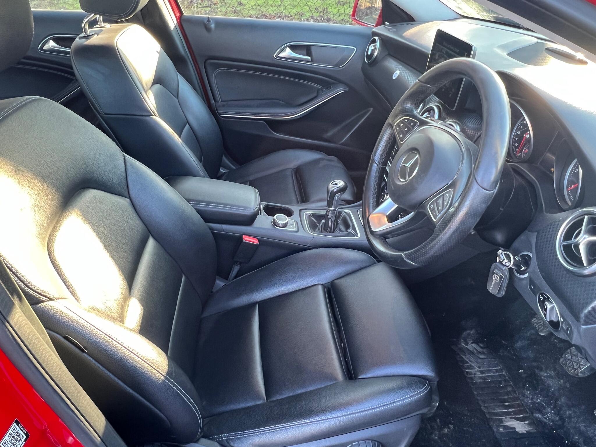 2016 Mercedes-Benz A Class 1.5 A180d Sport (Executive) Hatchback 5dr Diesel Manual Euro 6 (s/s) (109 ps)