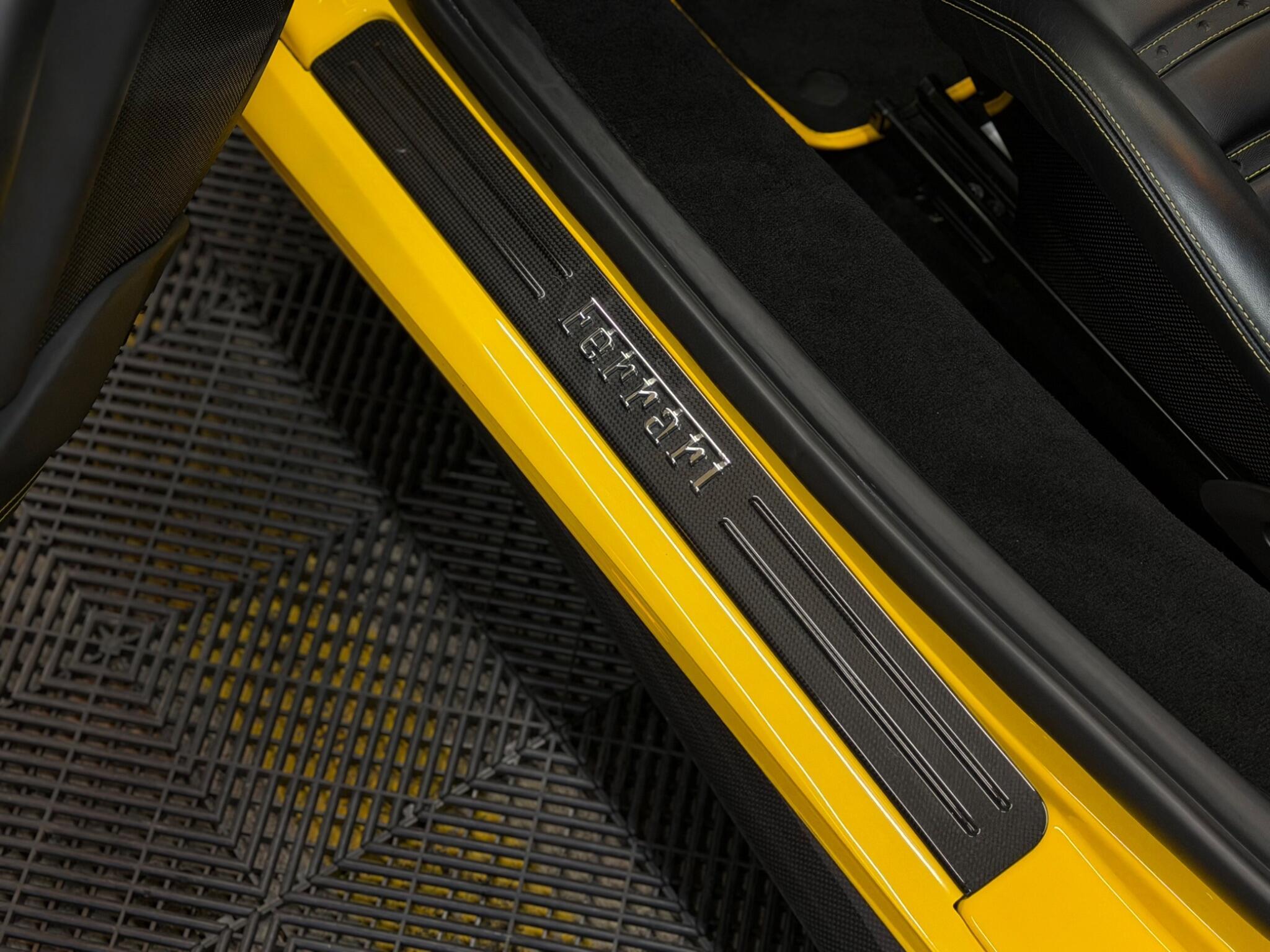 Ferrari 488 — image 51 of 53