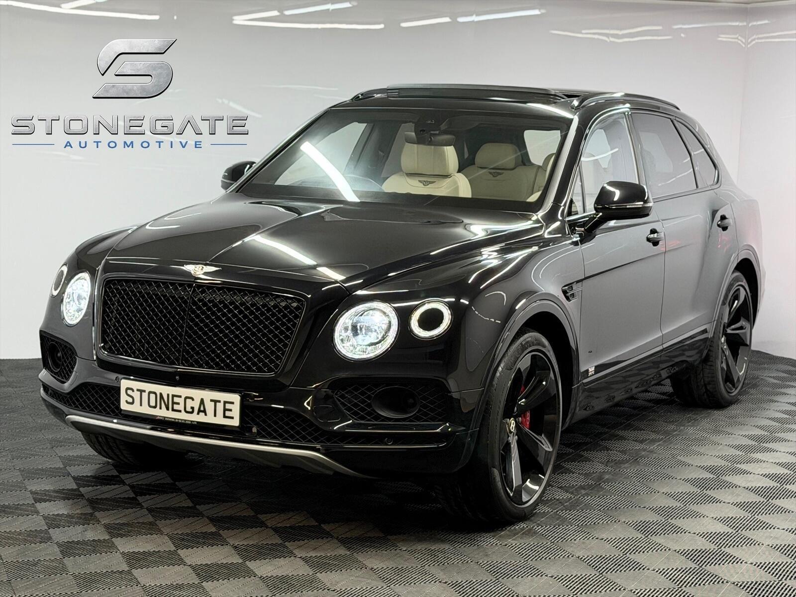 Bentley Bentayga — image 1 of 54