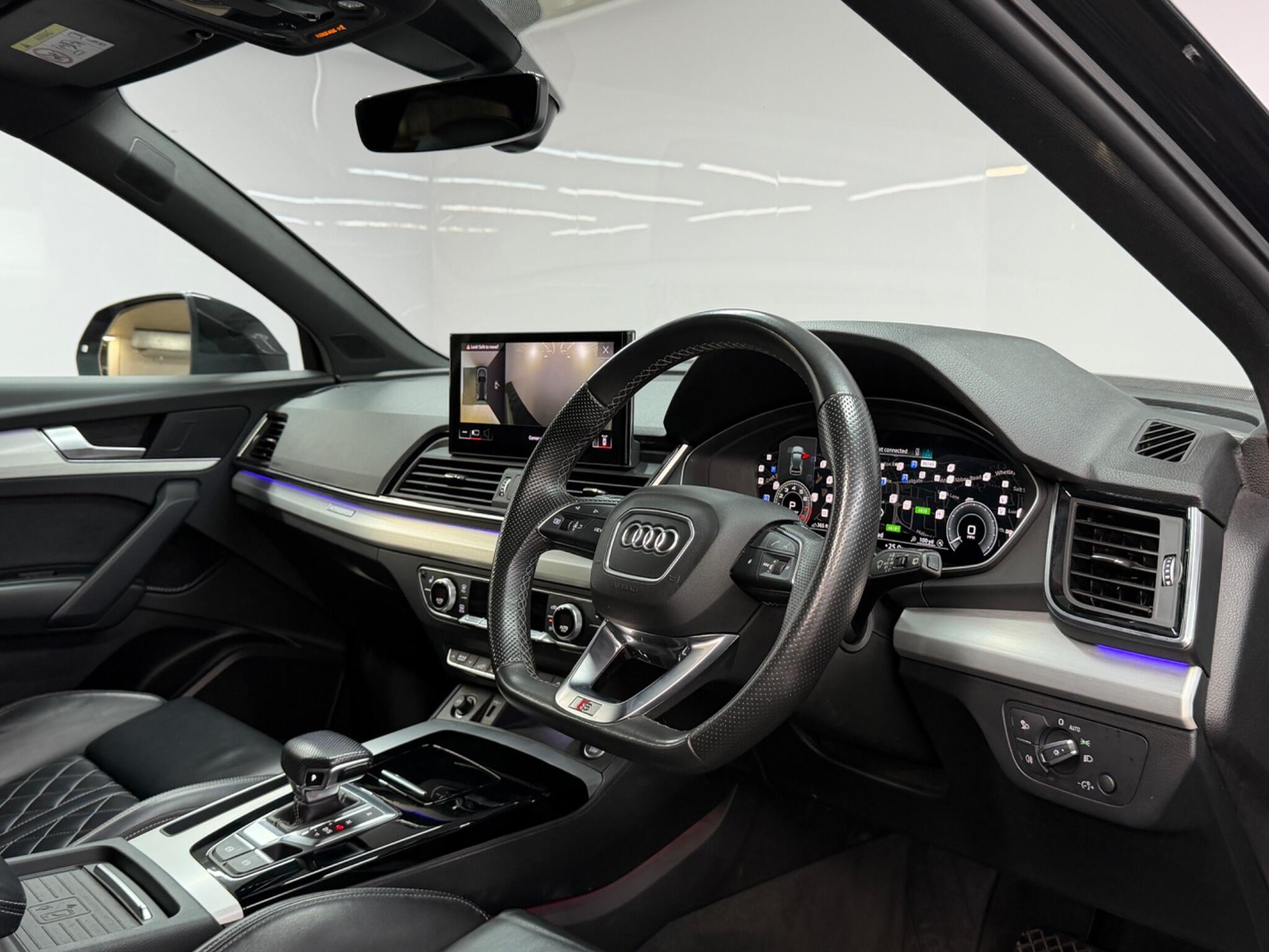 Audi Q5 — image 19 of 31