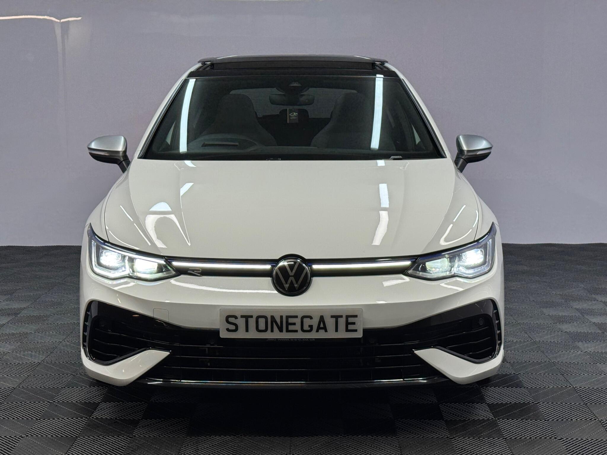 Volkswagen Golf — image 11 of 43
