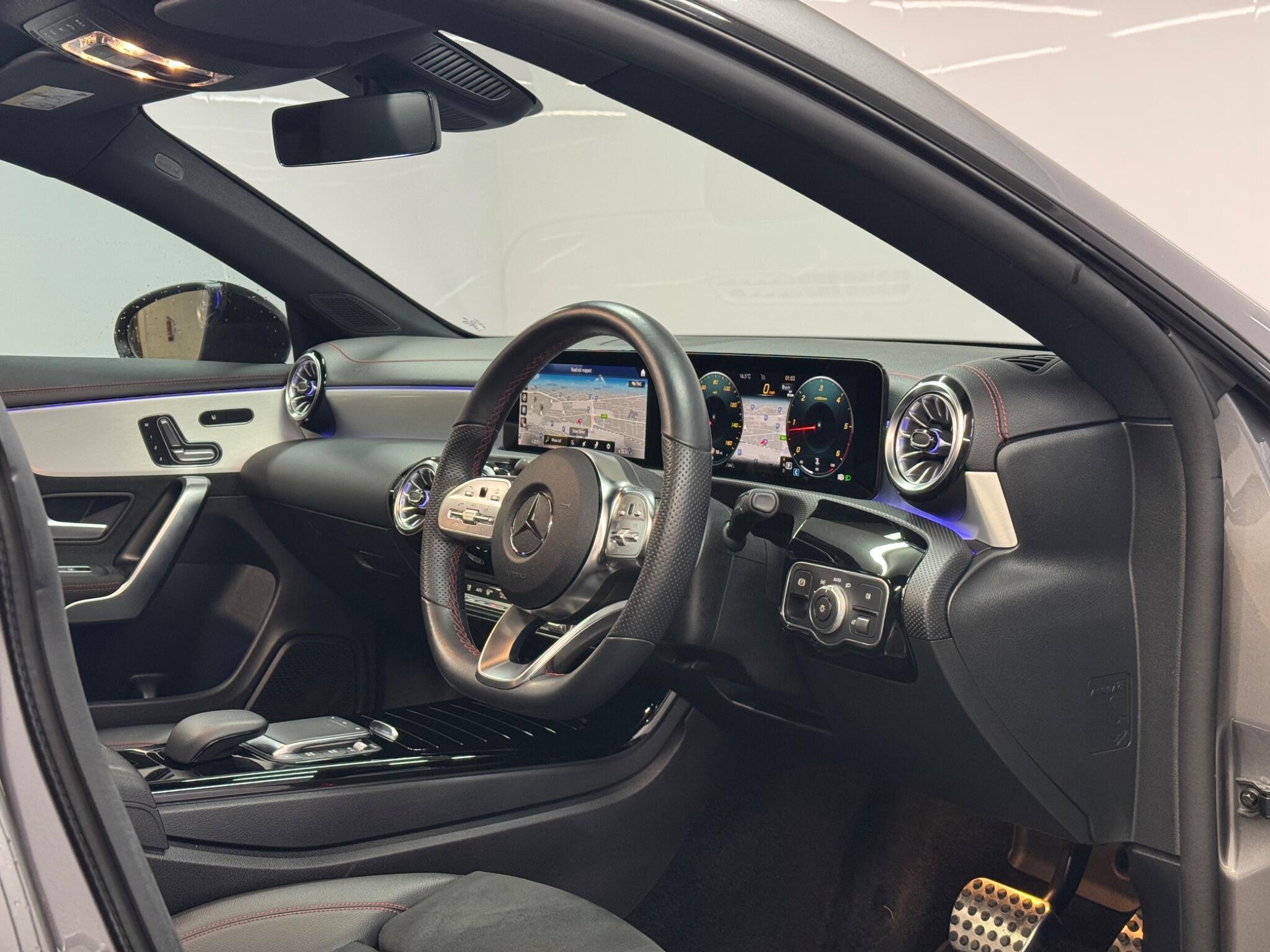 Mercedes-Benz CLA — image 23 of 49