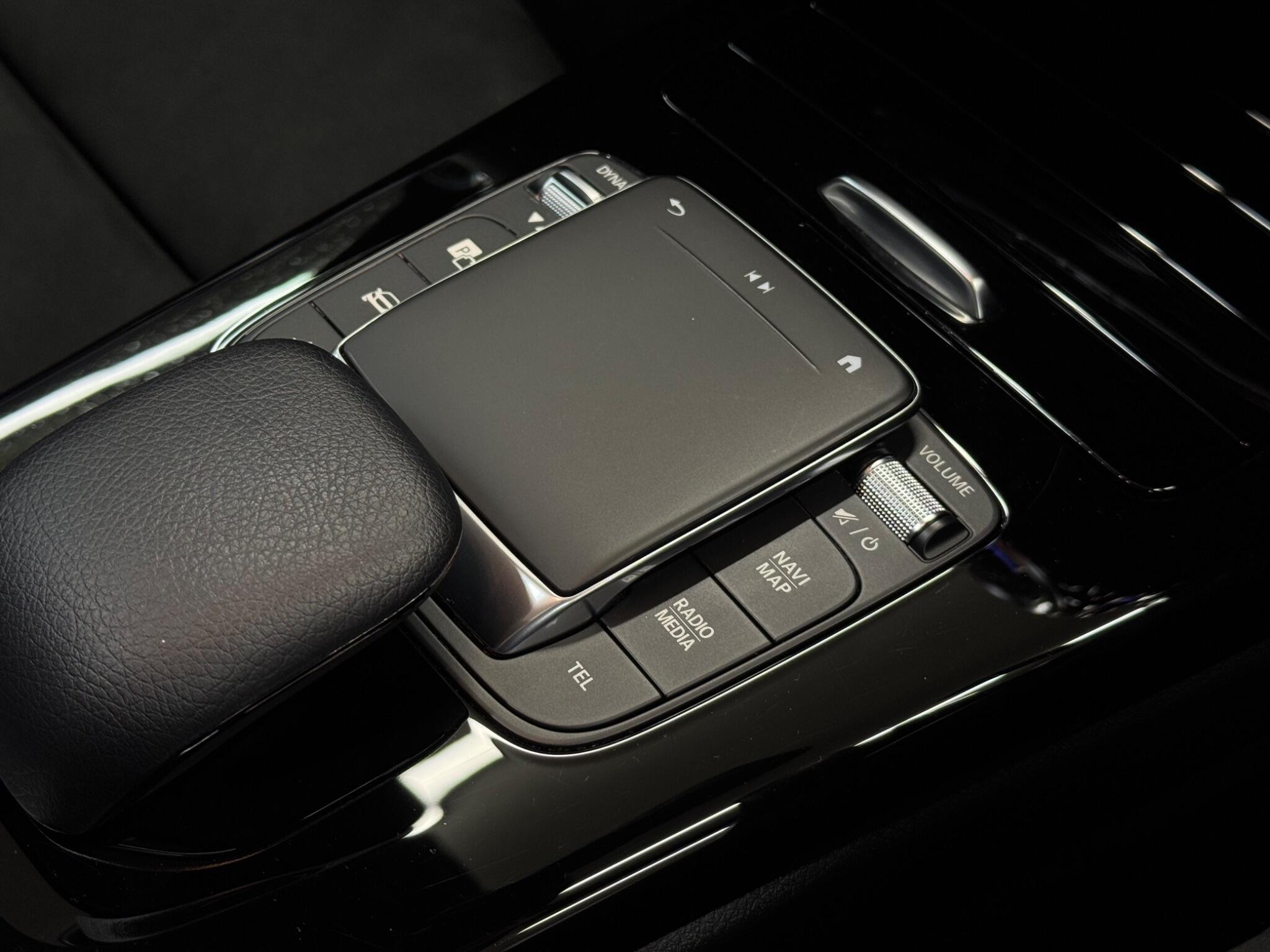 Mercedes-Benz CLA — image 48 of 49