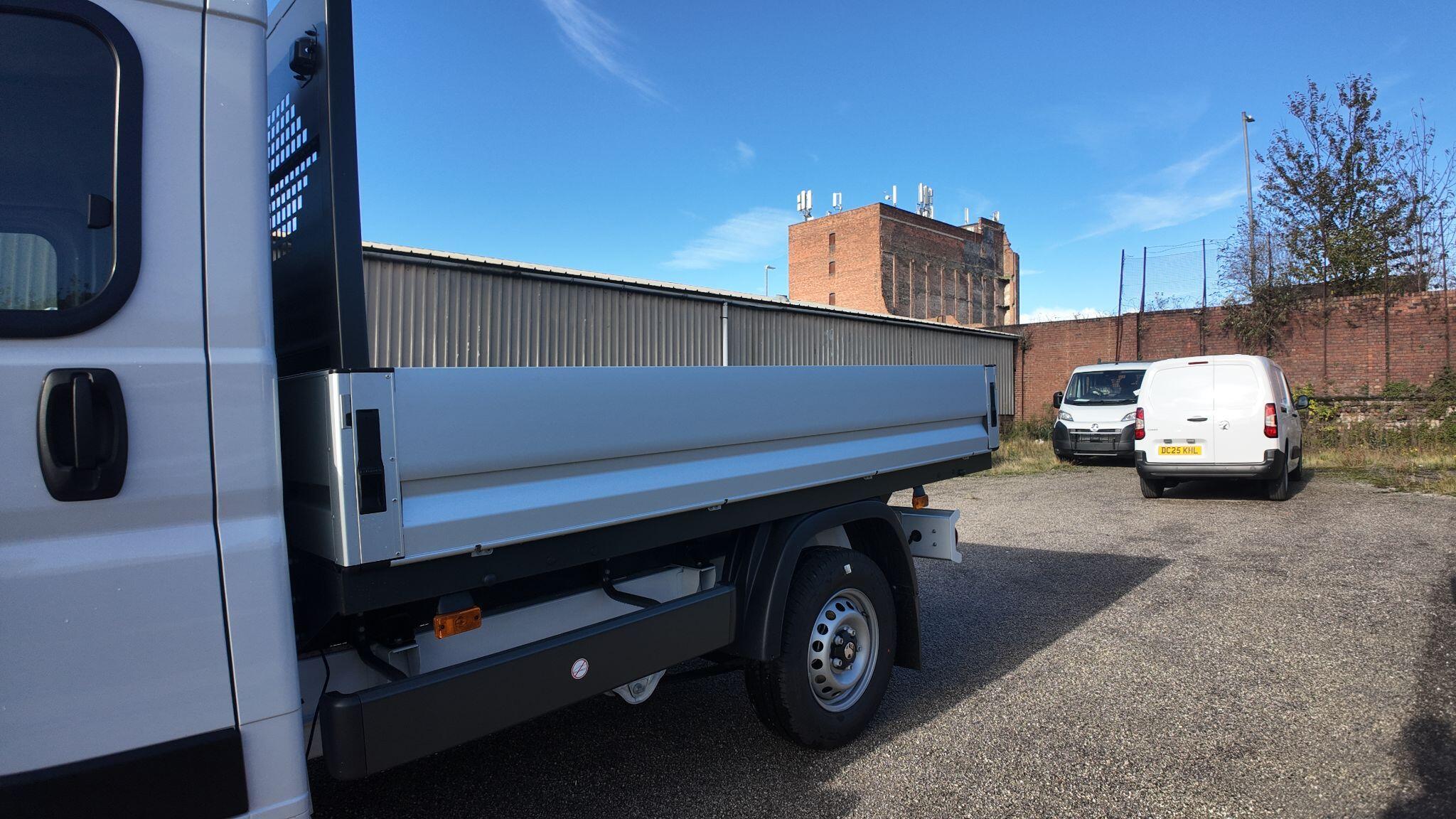 Vauxhall Movano 2.2 CDTi 3500 BiTurbo HD Prime Chassis Double Cab 4dr Diesel Manual L3 H1 Euro 6 (s/s) (140 ps)