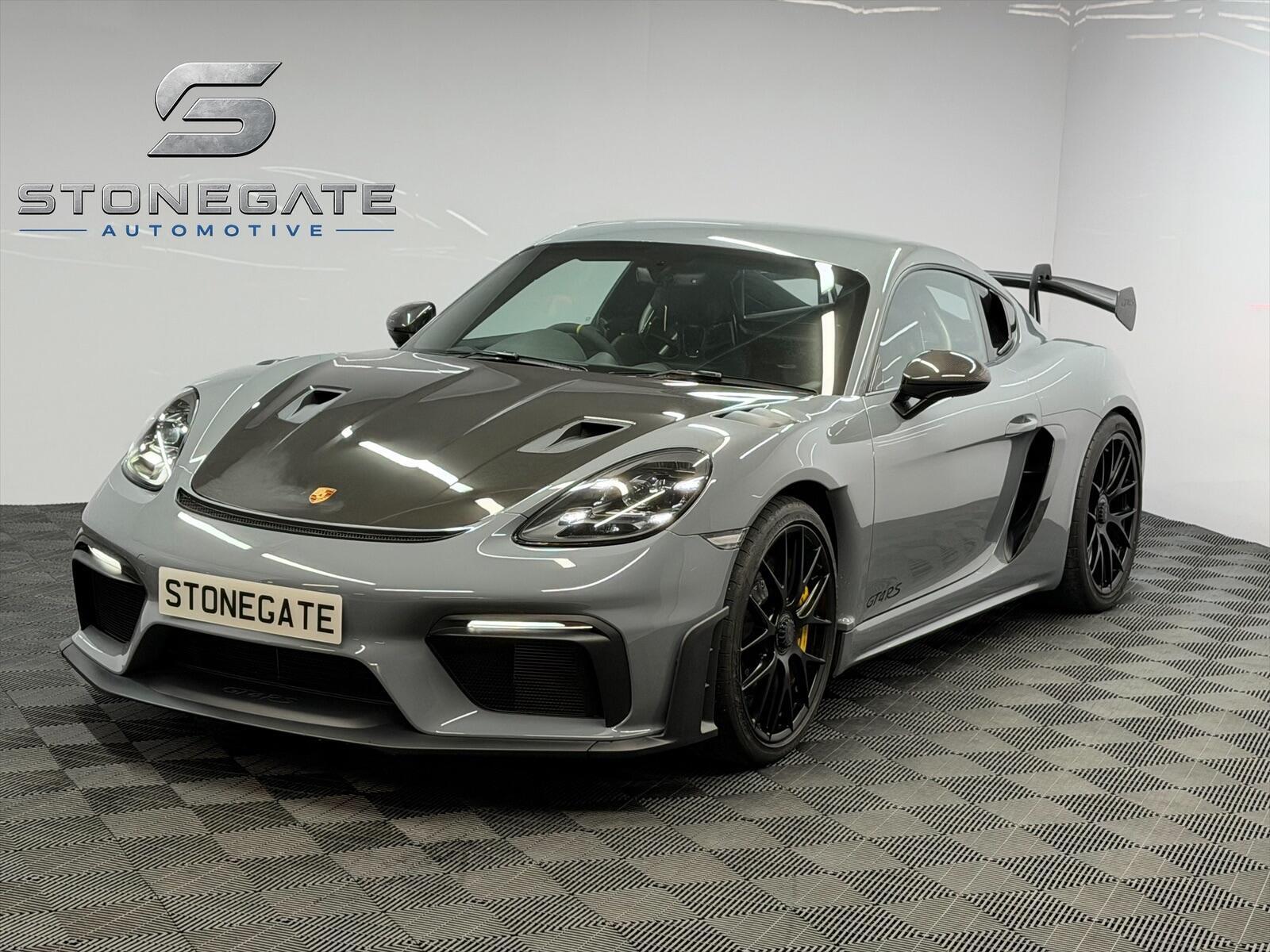 Porsche 718 Cayman — image 1 of 5