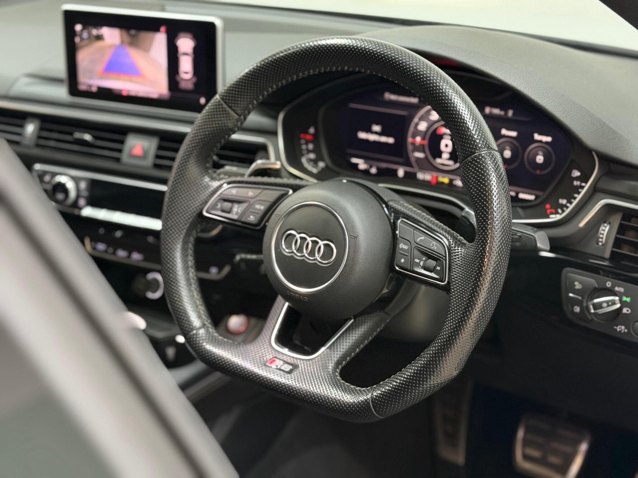 Audi RS5 — image 15 of 28