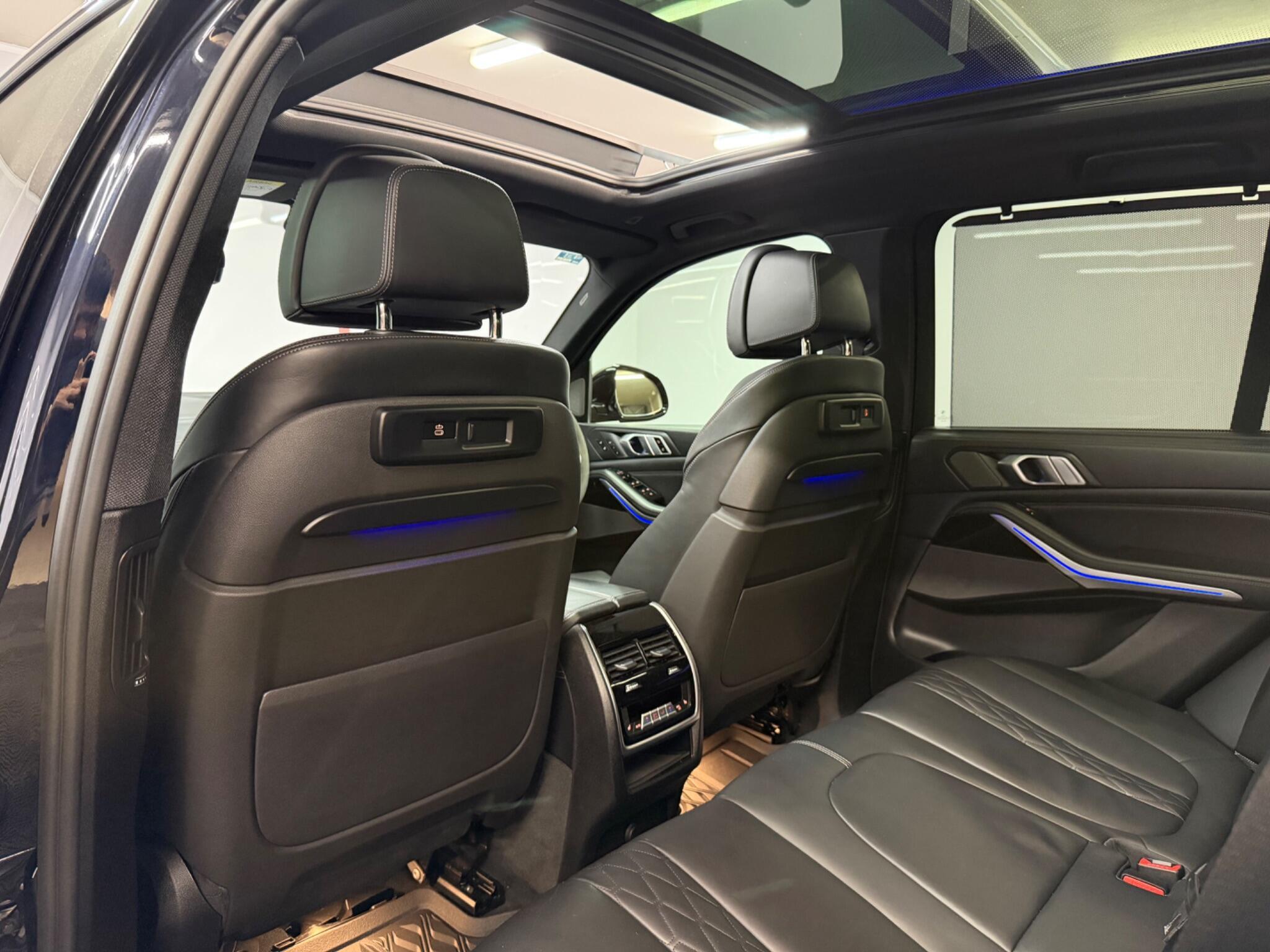 BMW X5 — image 25 of 47