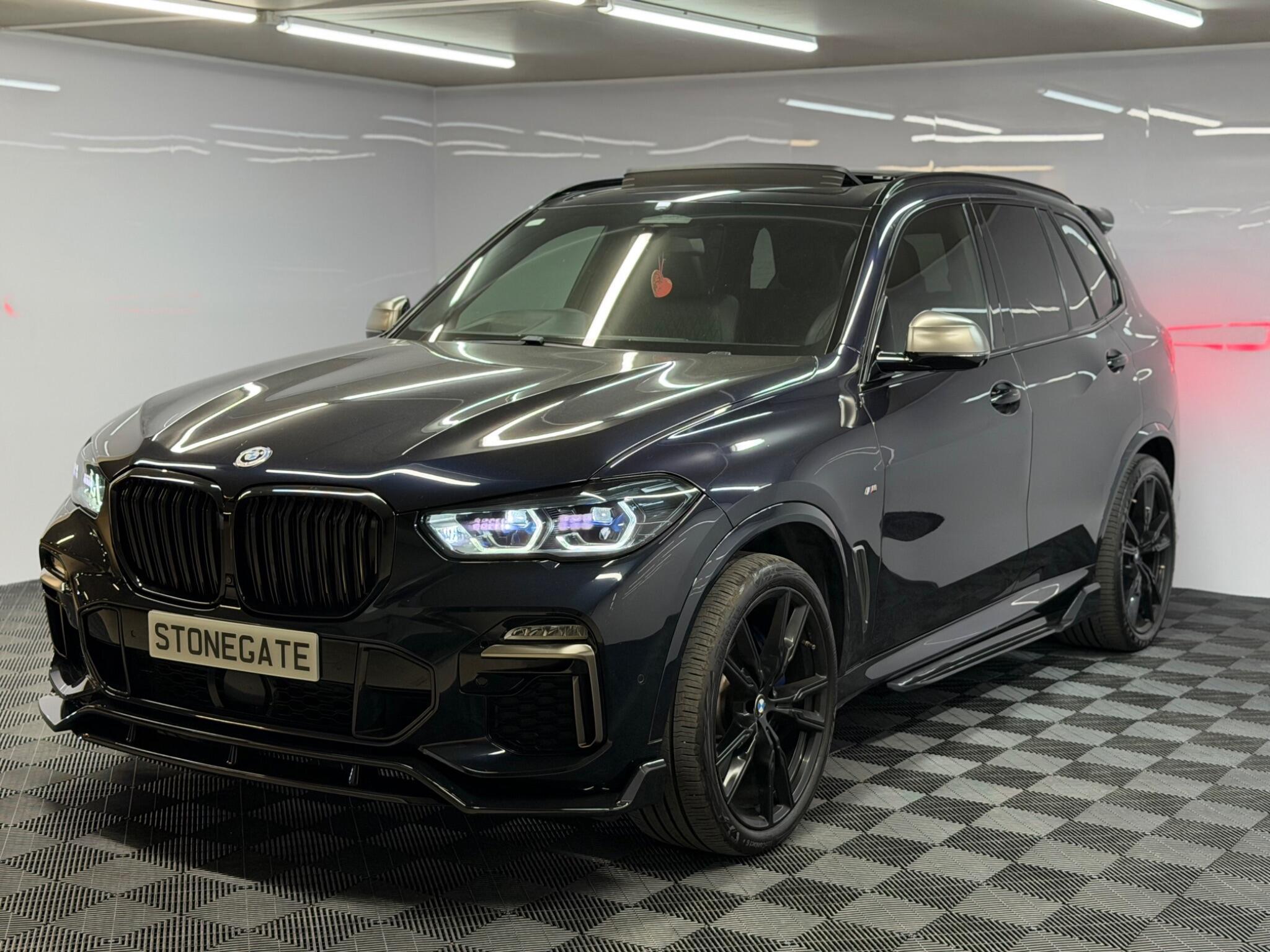 BMW X5 — image 6 of 47