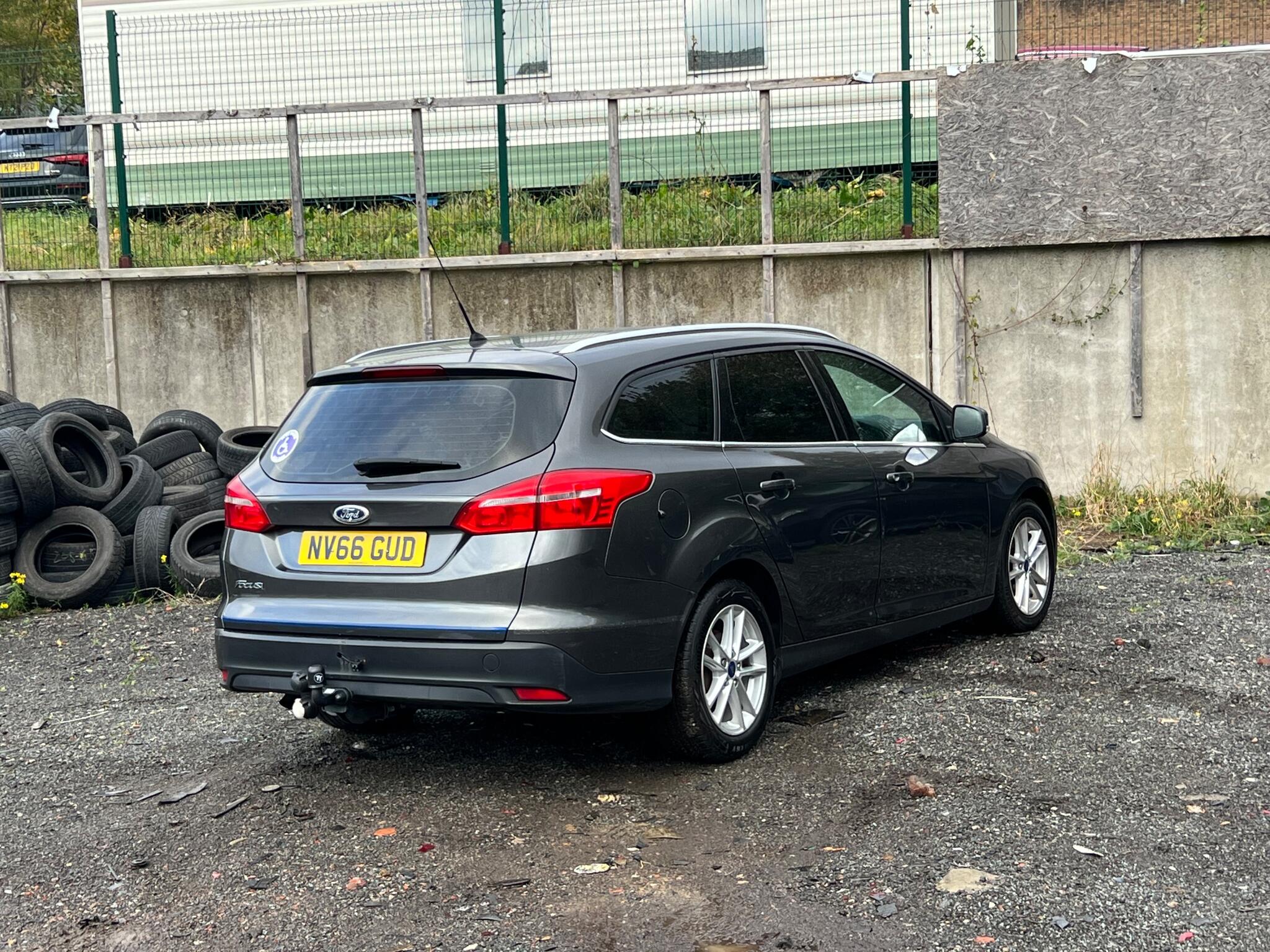 2016 Ford Focus 1.5 TDCi Zetec Estate 5dr Diesel Manual Euro 6 (s/s) (120 ps)