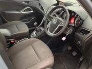 2014 Vauxhall Zafira Tourer 1.6 CDTi ecoFLEX Exclusiv MPV 5dr Diesel Manual Euro 6 (s/s) (136 ps) - Image 5
