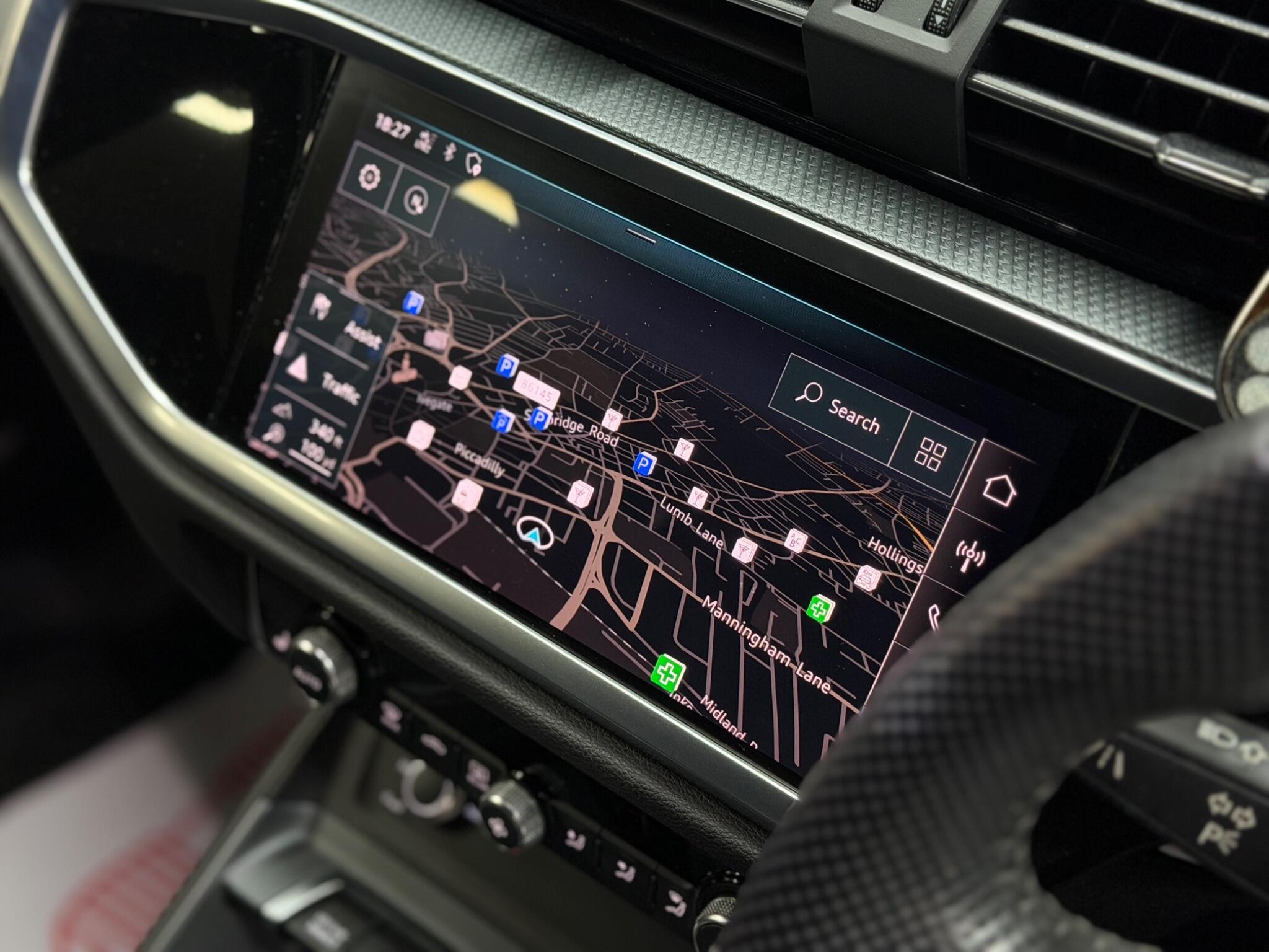 Audi Q3 — image 11 of 22