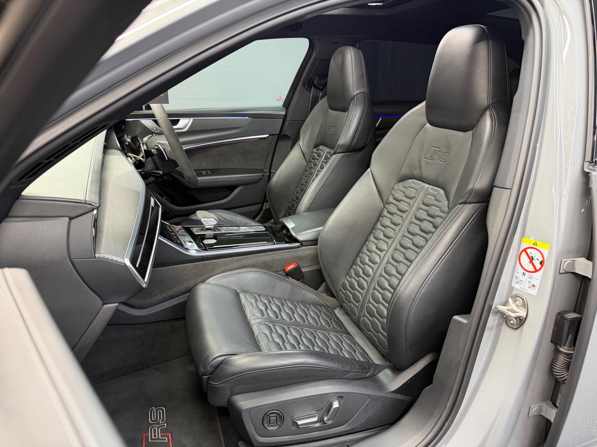 Audi RS6 Avant — image 3 of 51