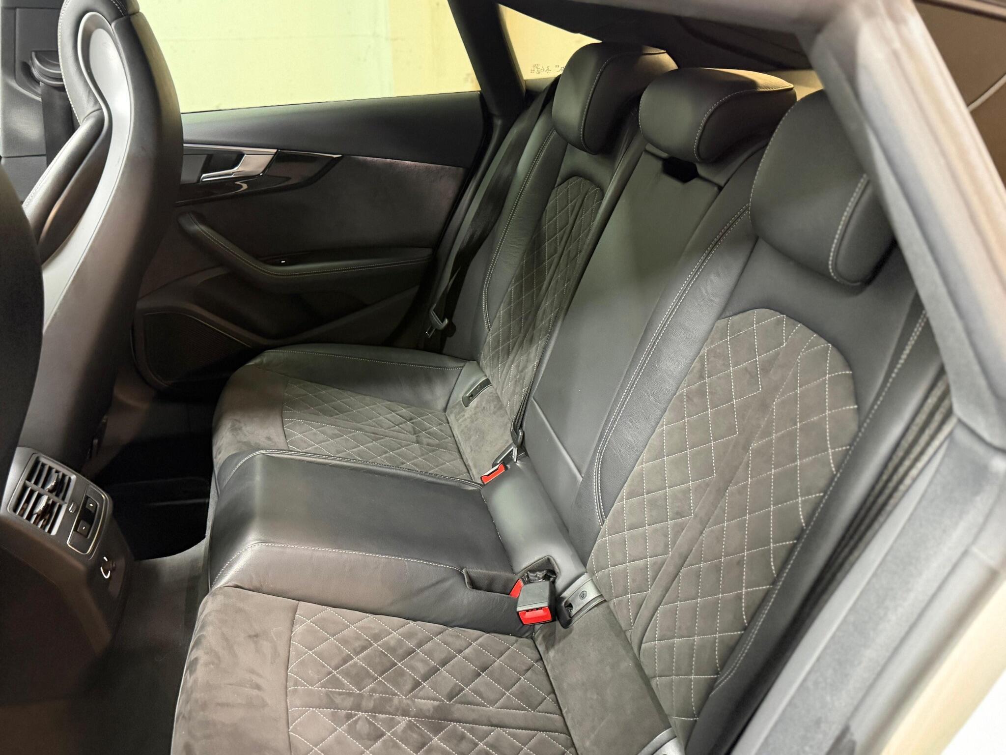 Audi RS5 — image 18 of 28