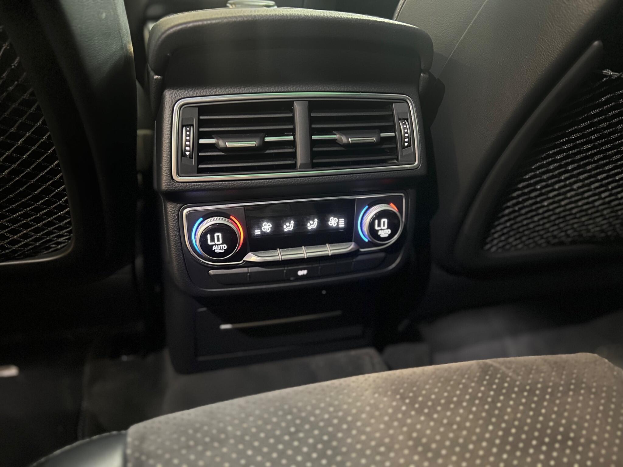 Audi Q7 — image 24 of 39