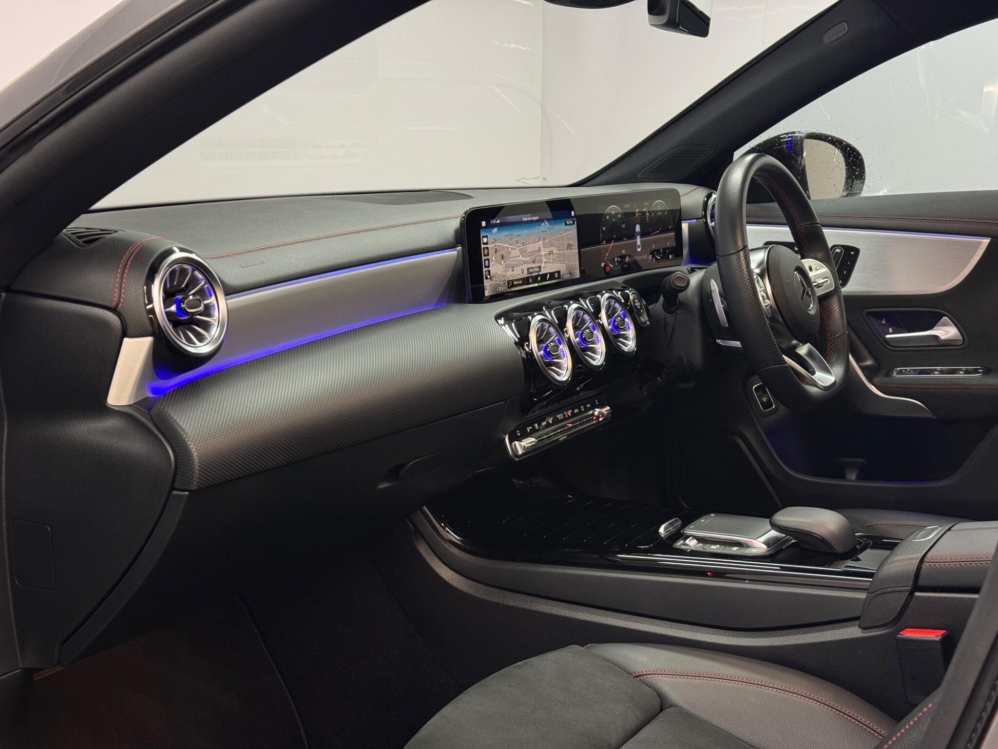 Mercedes-Benz CLA — image 25 of 49