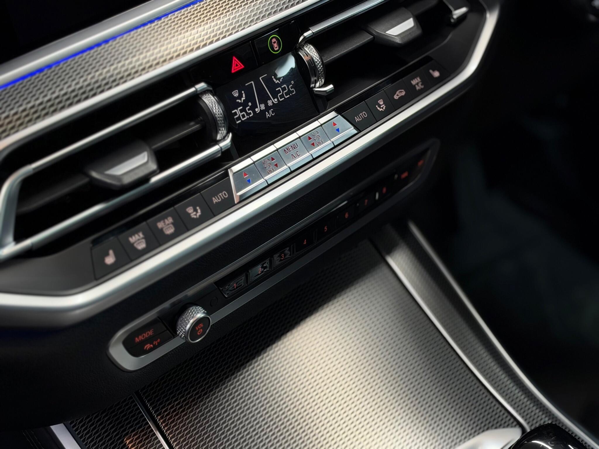 BMW X5 — image 47 of 51