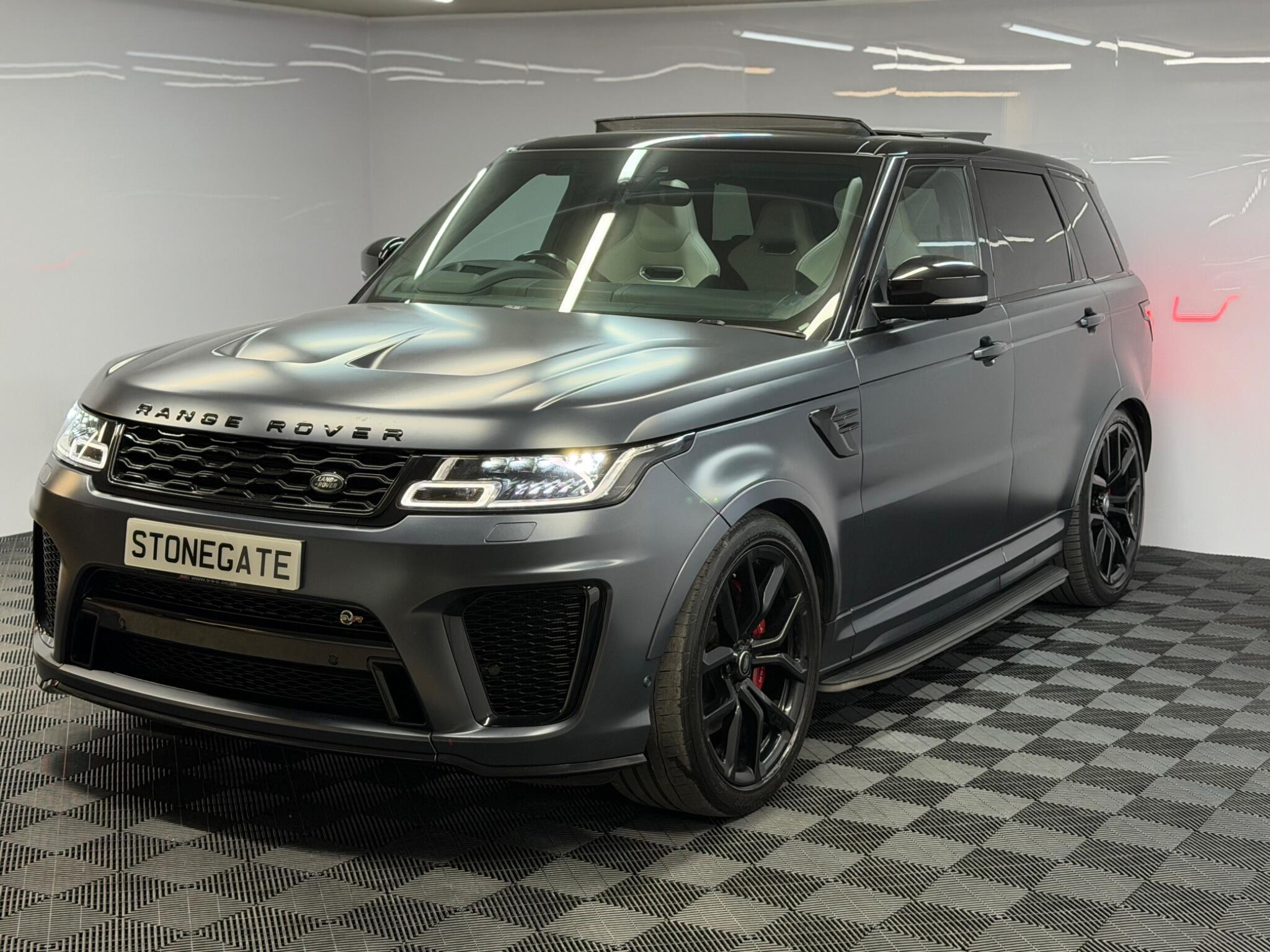 Land Rover Range Rover Sport — image 6 of 37