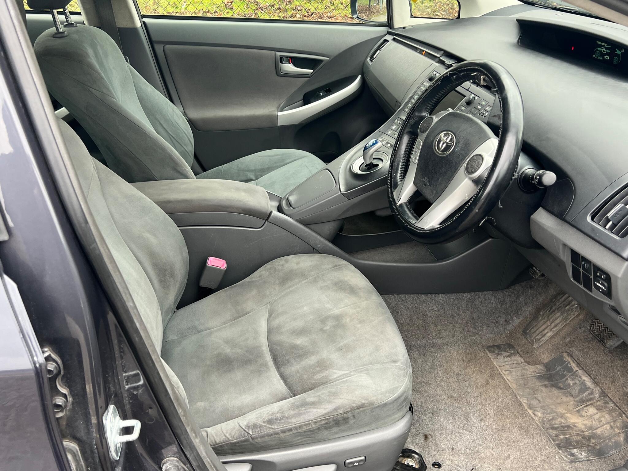 2011 Toyota Prius 1.8 VVT-h T Spirit Hatchback 5dr Petrol Hybrid CVT Euro 5 (s/s) (136 ps)
