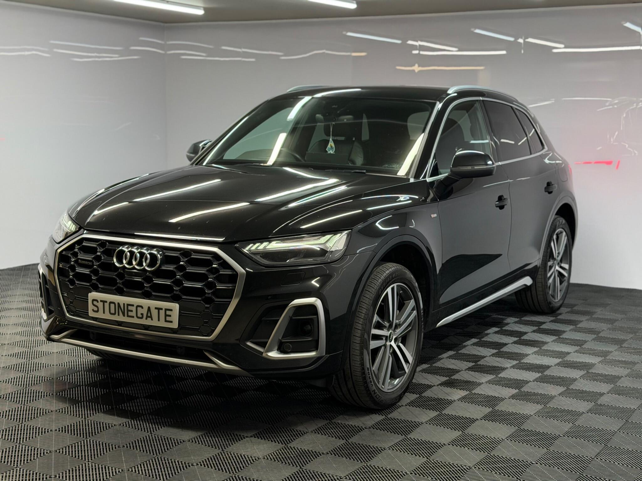Audi Q5 — image 6 of 31