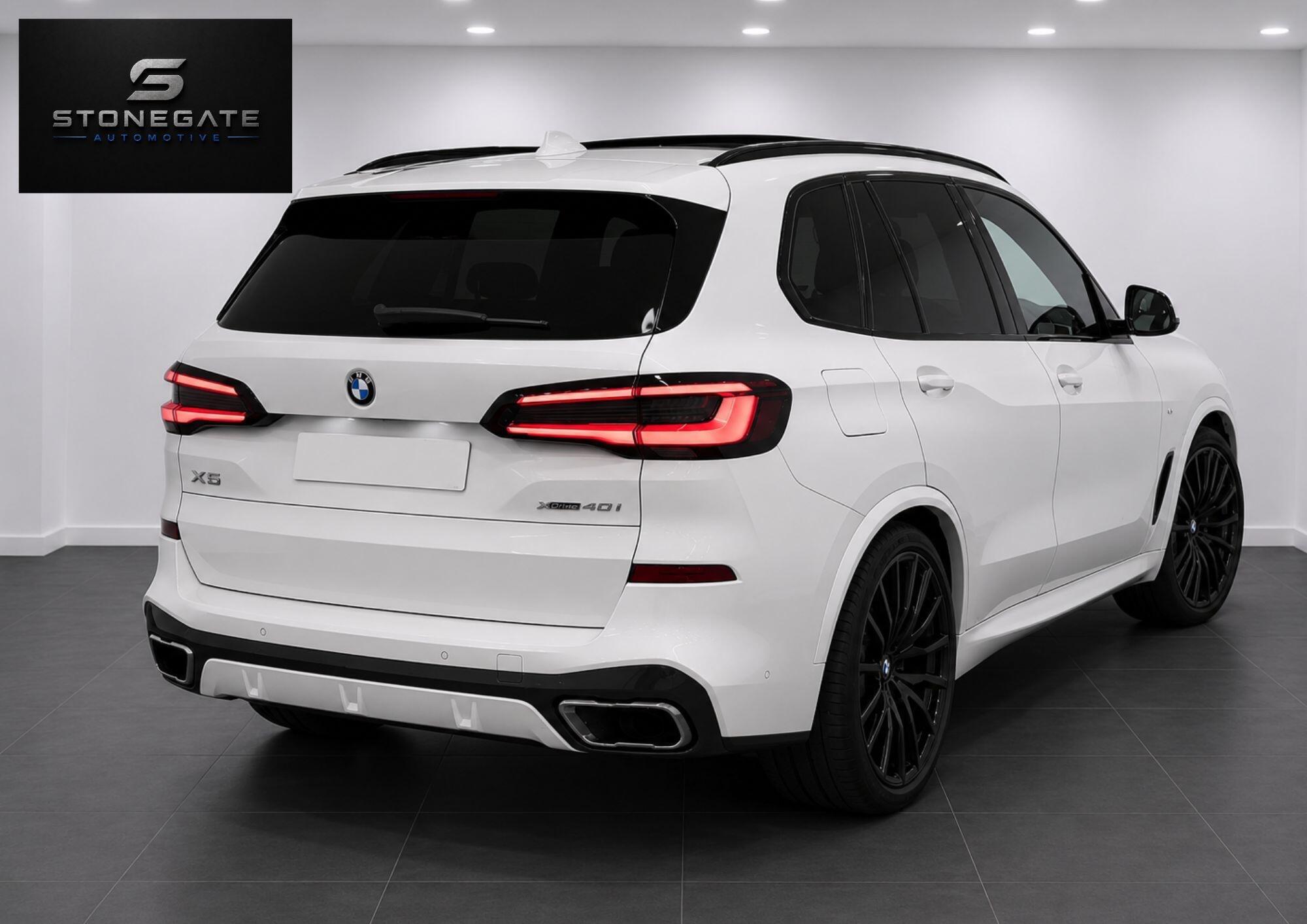BMW X5 — image 4 of 30