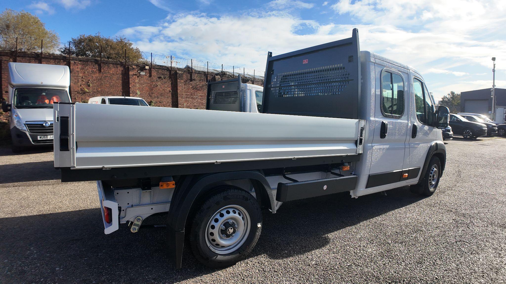 Vauxhall Movano 2.2 CDTi 3500 BiTurbo HD Prime Chassis Double Cab 4dr Diesel Manual L3 H1 Euro 6 (s/s) (140 ps)