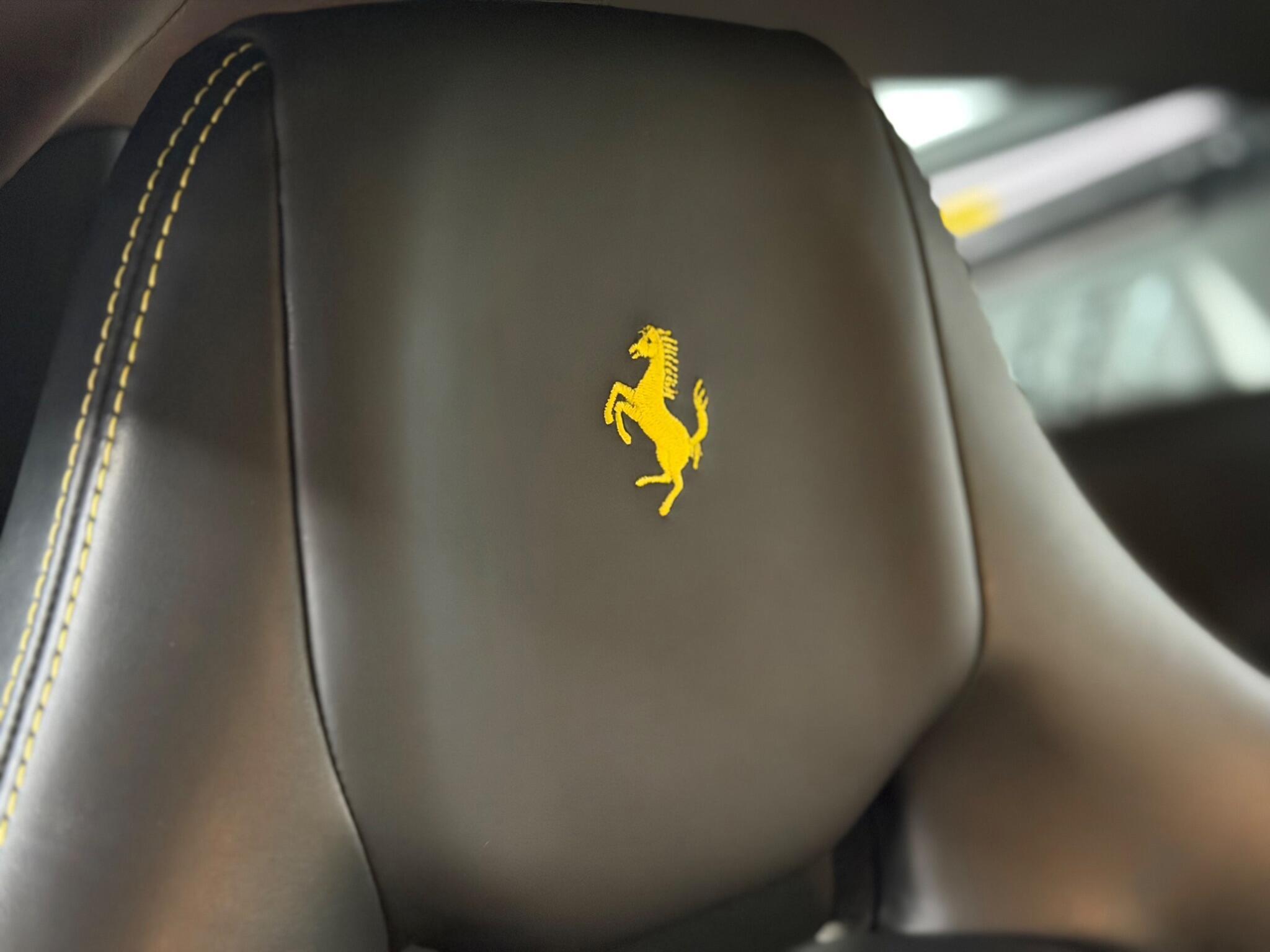 Ferrari 488 — image 27 of 53