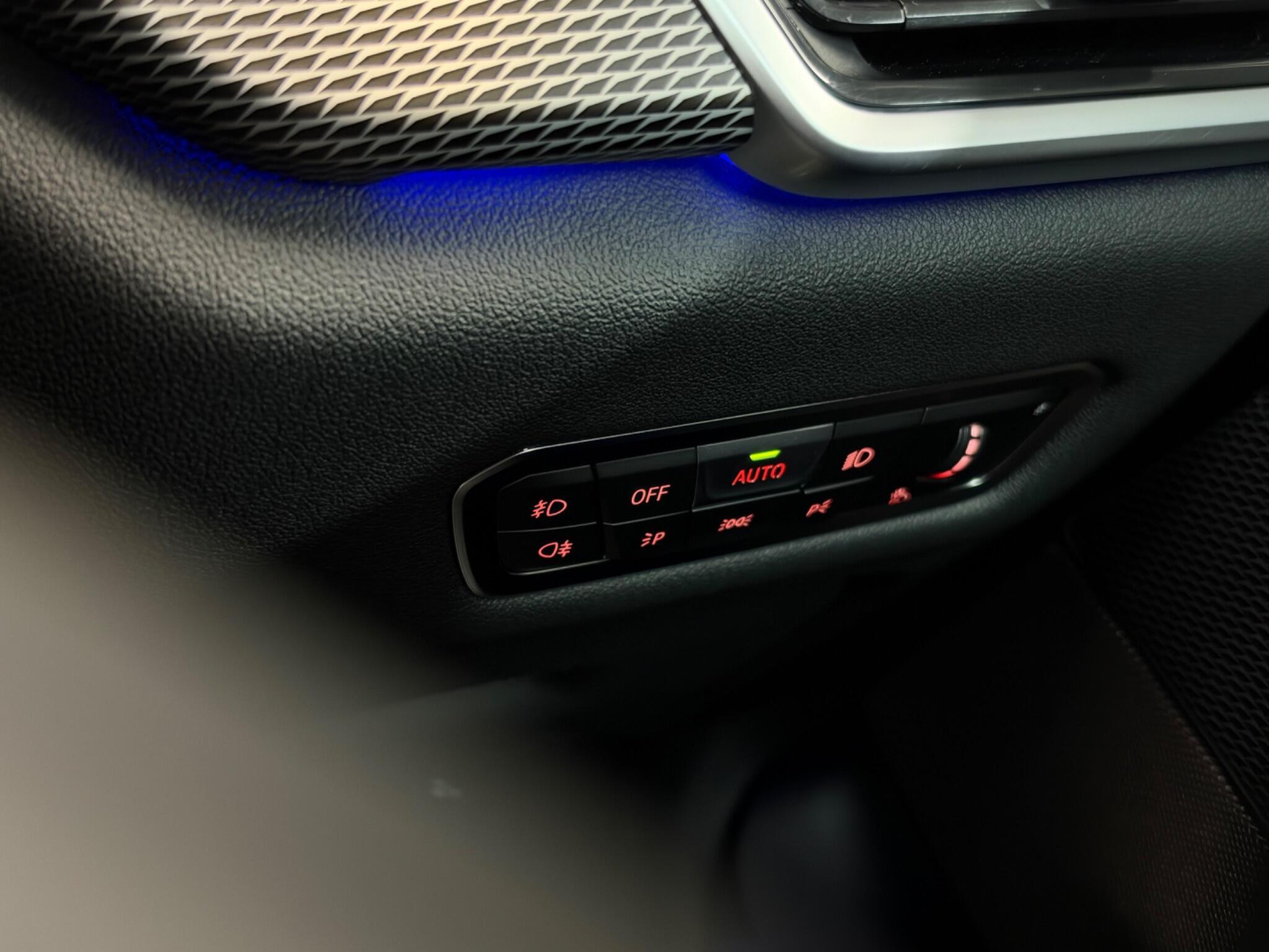 BMW X5 — image 40 of 51