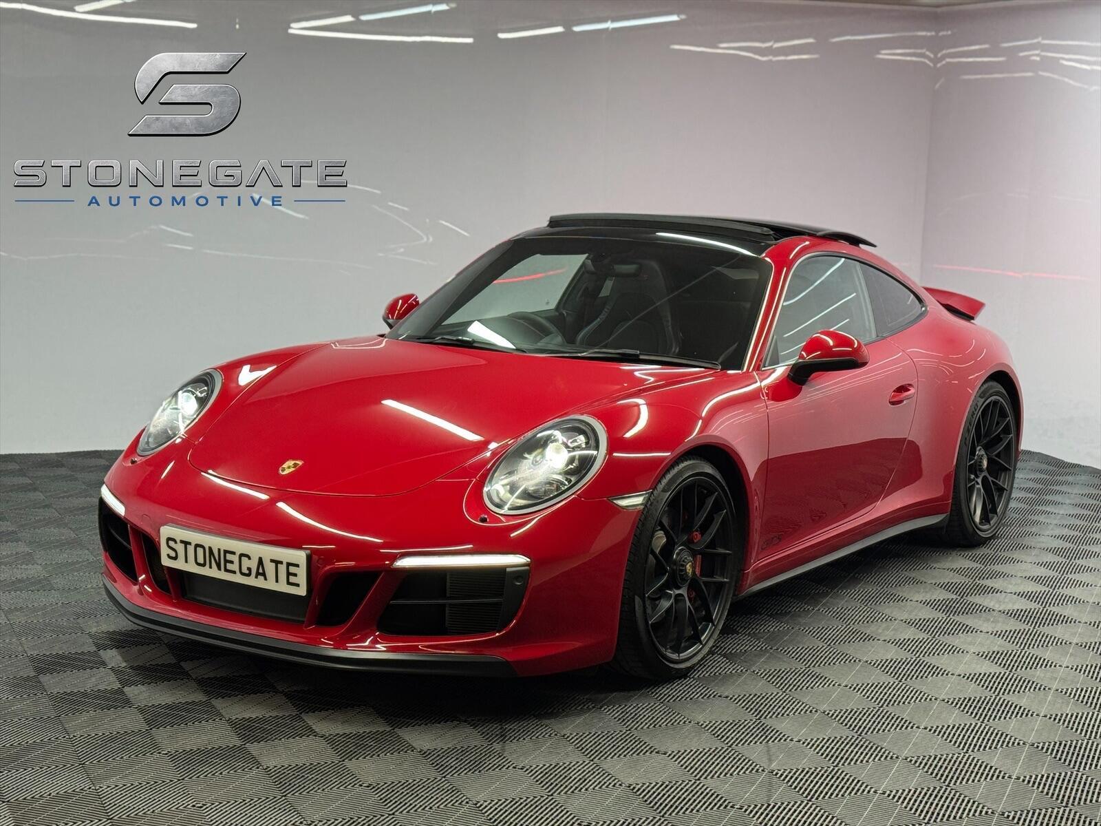 Porsche 911 — image 1 of 38