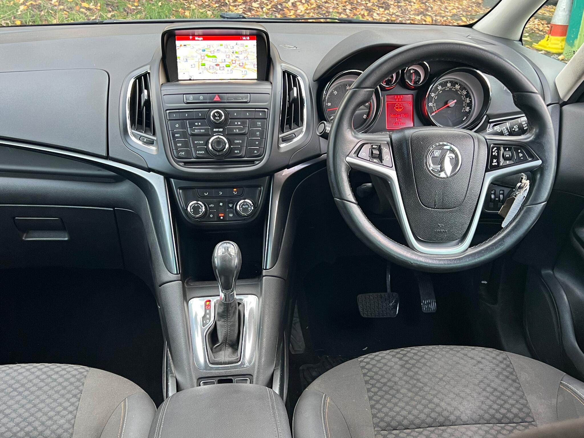 2016 Vauxhall Zafira Tourer 2.0 CDTi SE MPV 5dr Diesel Auto Euro 6 (170 ps)