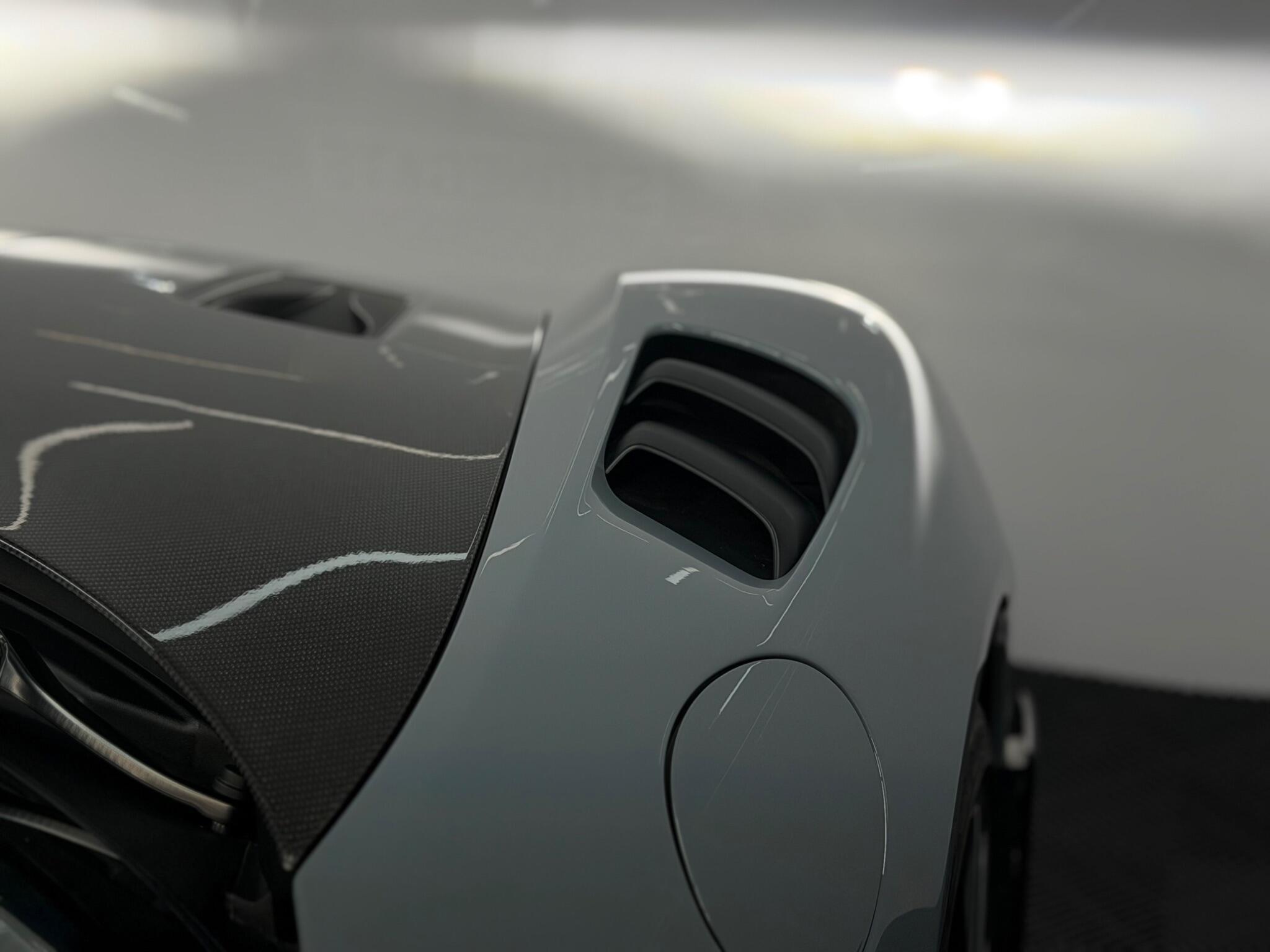 Porsche 718 Cayman — image 22 of 48