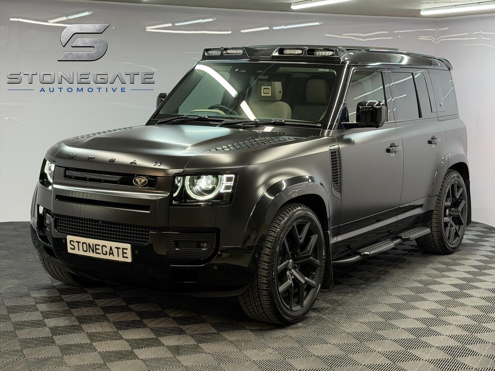 Land Rover Defender 110 — image 1 of 44