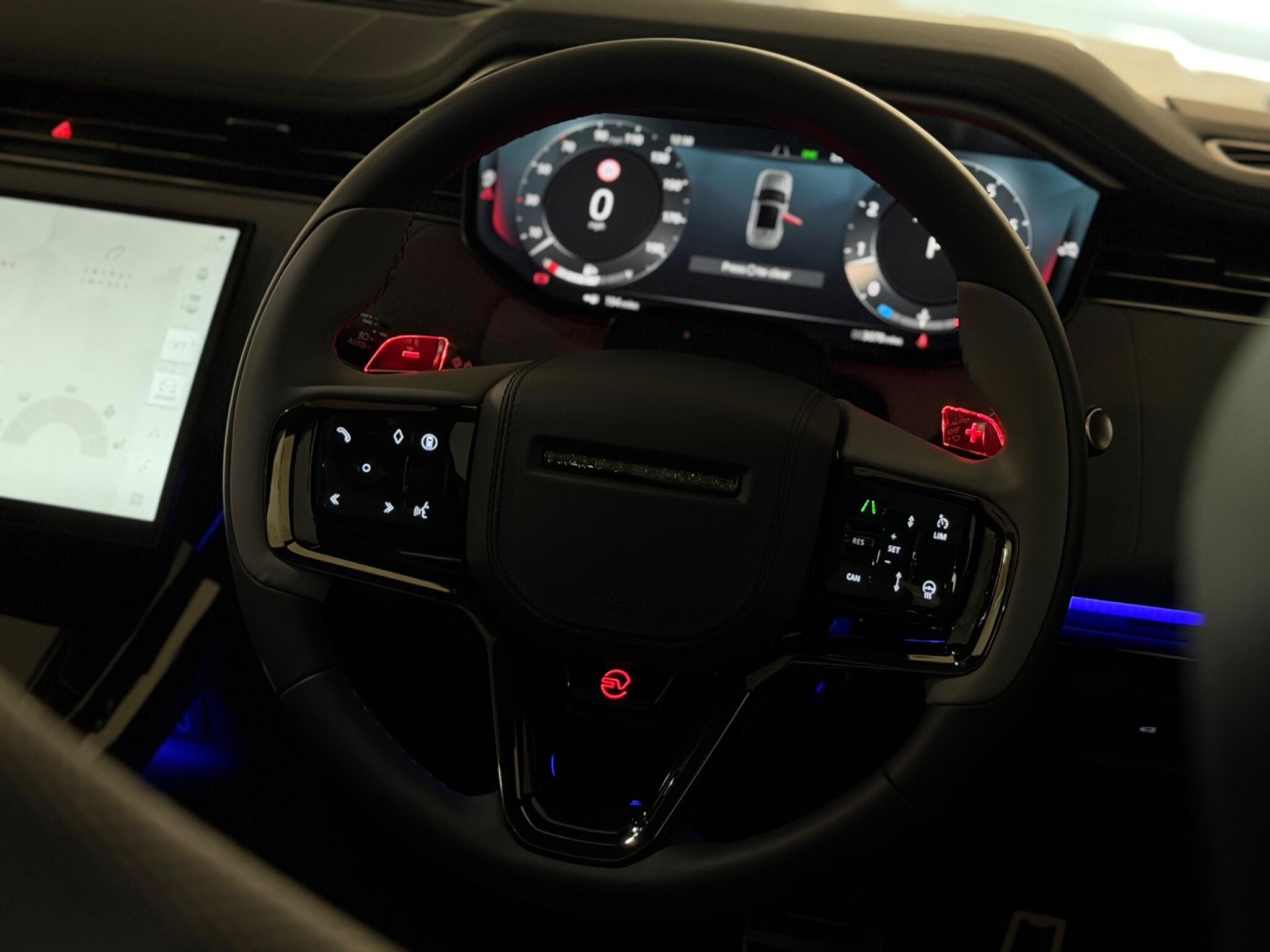 Land Rover Range Rover Sport — image 23 of 42