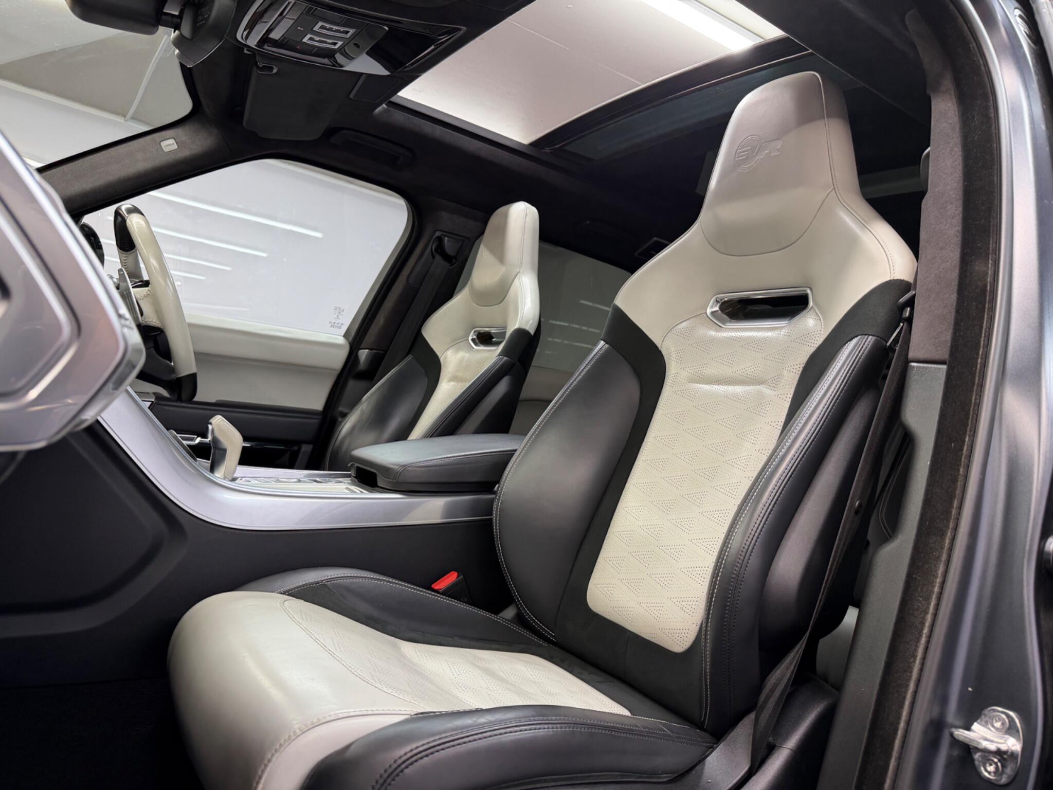 Land Rover Range Rover Sport — image 16 of 37