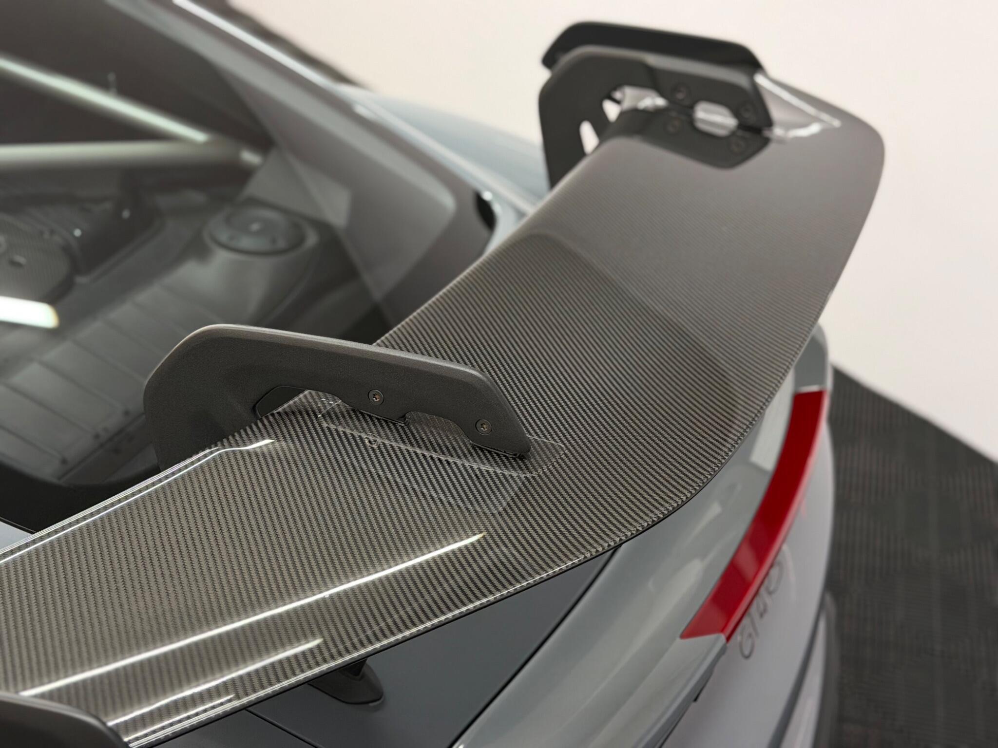 Porsche 718 Cayman — image 15 of 48