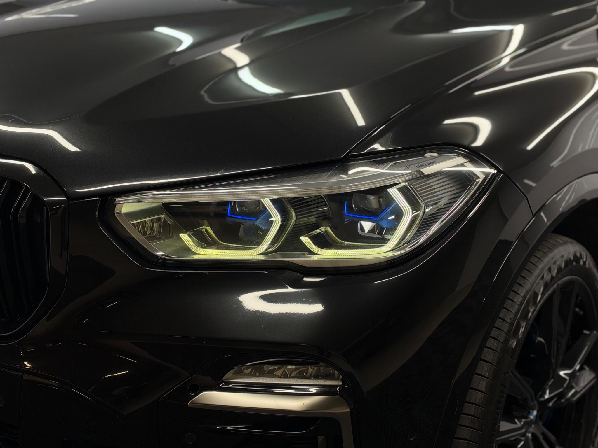 BMW X5 — image 9 of 51