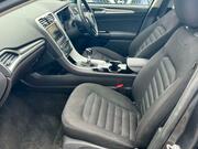 2016 Ford Mondeo 2.0 TDCi Zetec Hatchback 5dr Diesel Manual Euro 6 (s/s) (150 ps) - Image 4