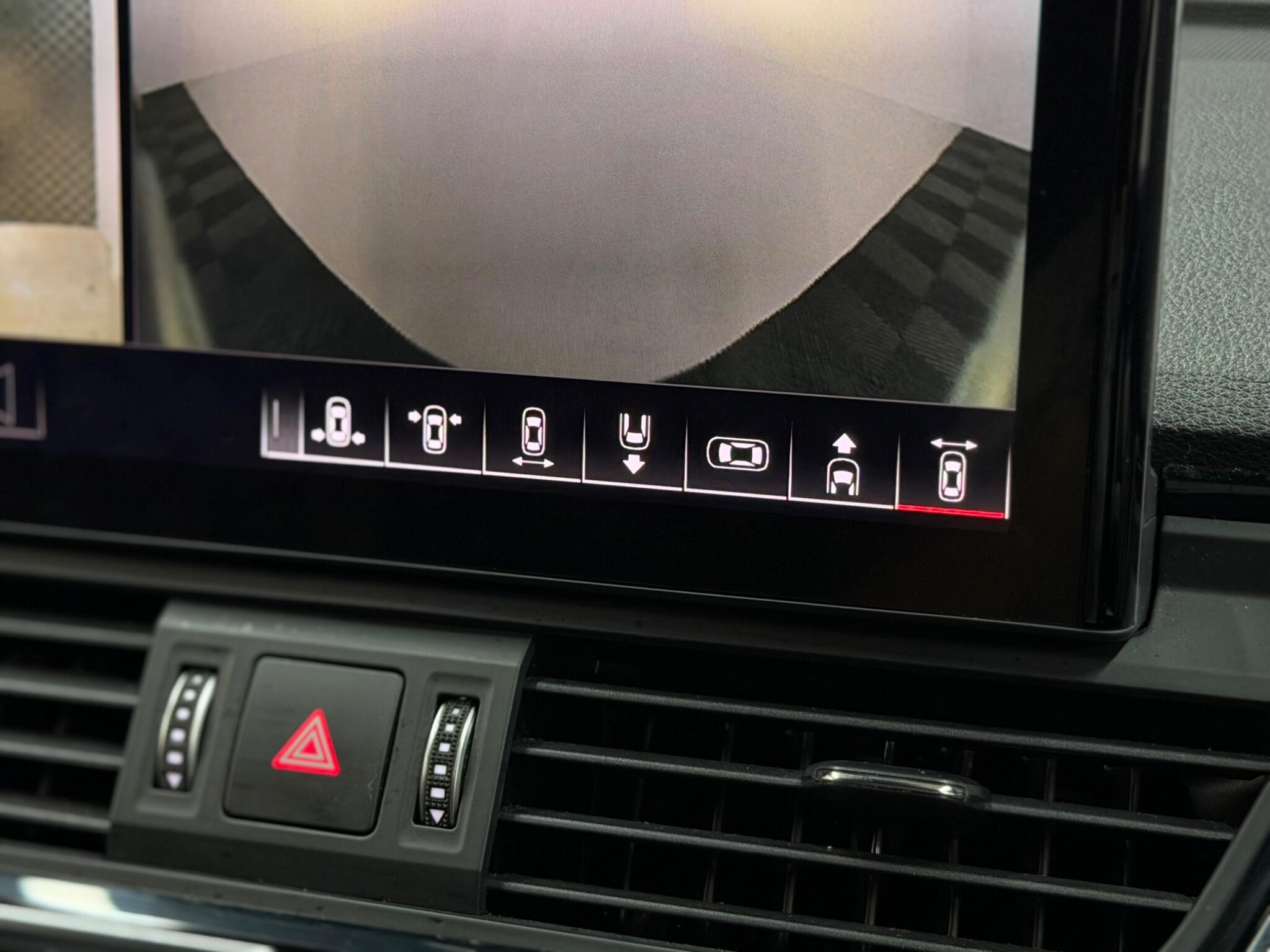 Audi Q5 — image 25 of 31