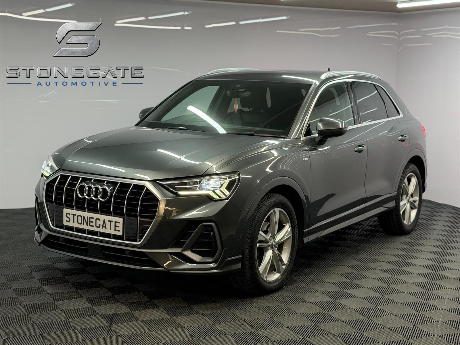 Audi Q3 — image 1 of 5
