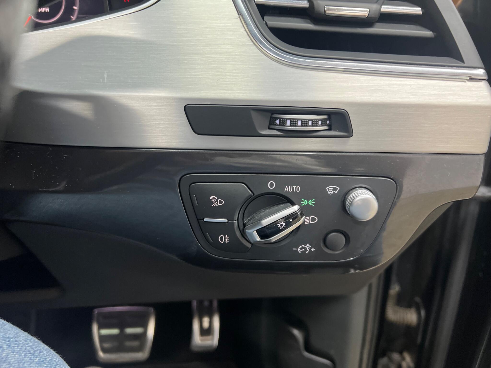 Audi Q7 — image 21 of 39