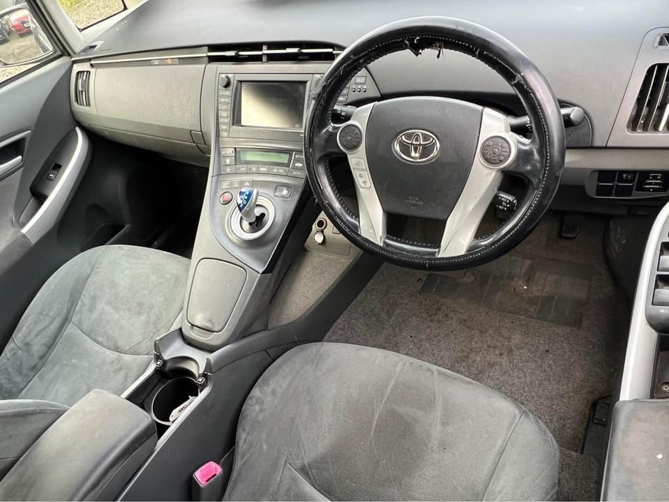 2011 Toyota Prius 1.8 VVT-h T Spirit Hatchback 5dr Petrol Hybrid CVT Euro 5 (s/s) (136 ps)